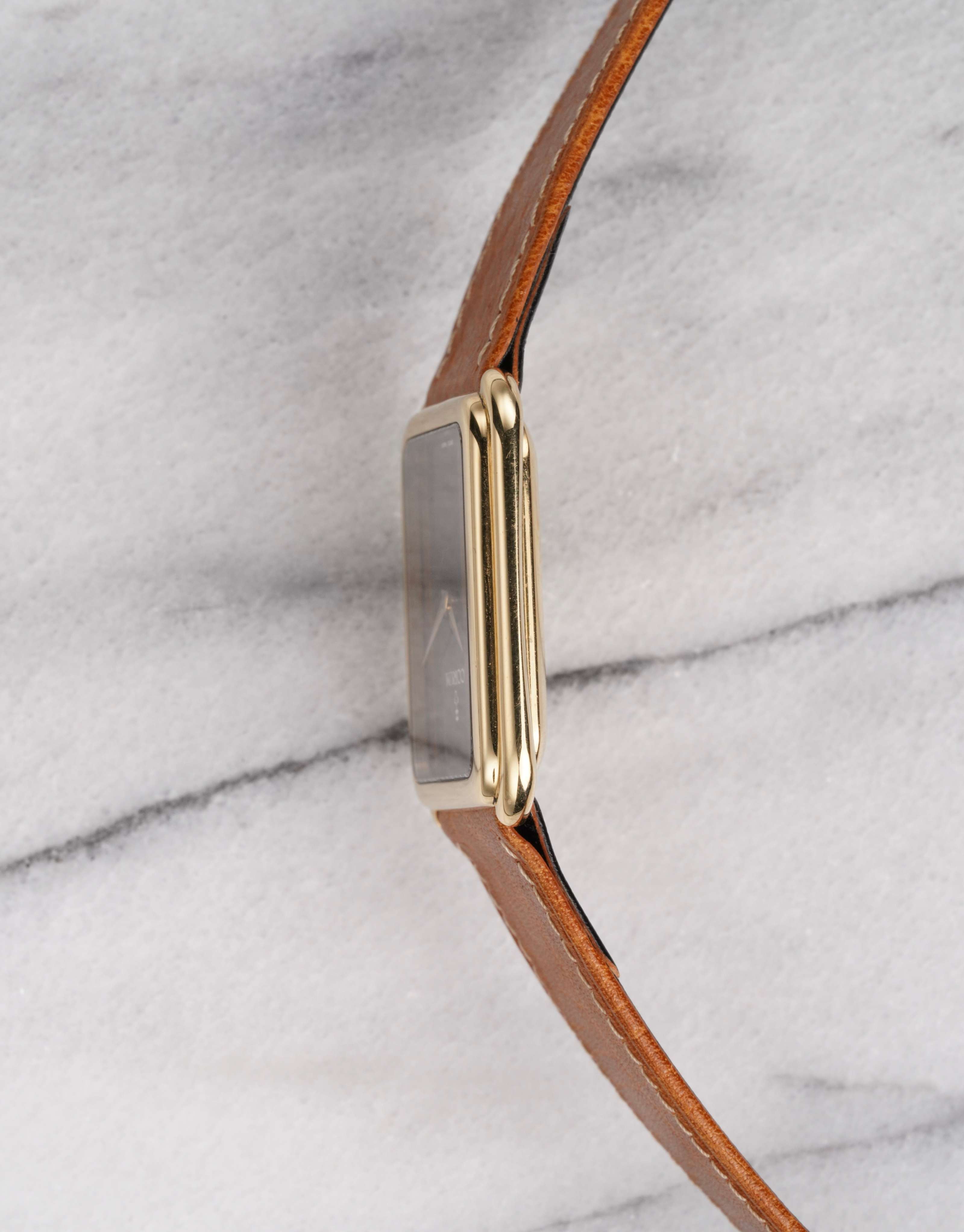 Corum Tiger Eye - 18K Yellow Gold.