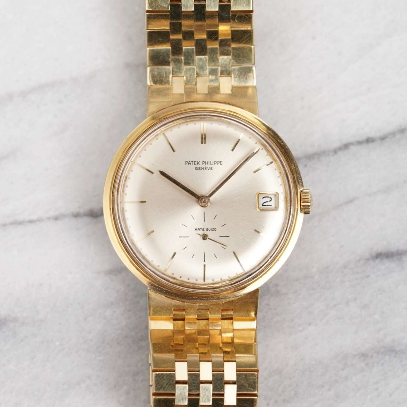 Patek Philippe Calatrava - Arte Suizo Signed