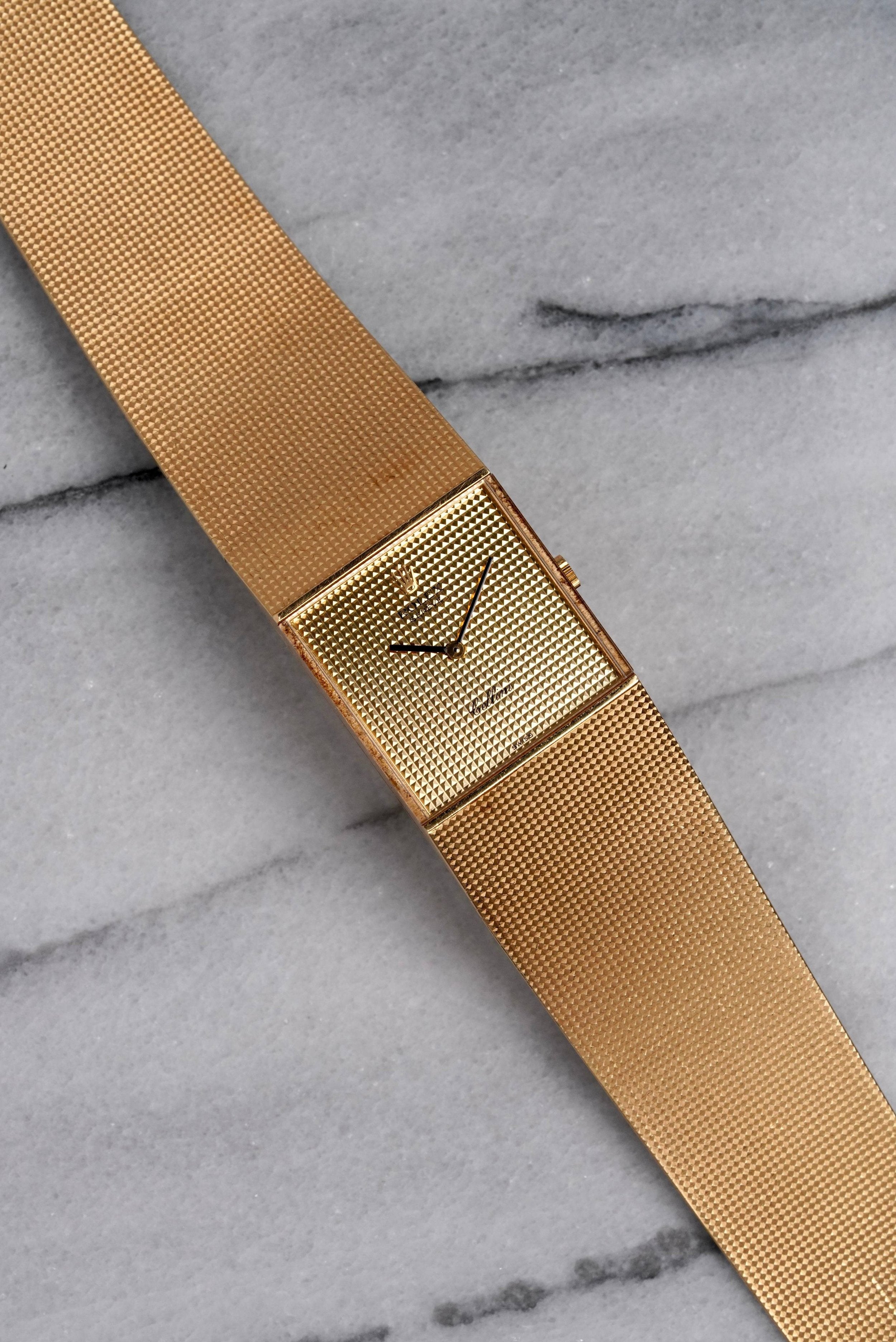 Rolex Cellini - 18K Yellow Gold.