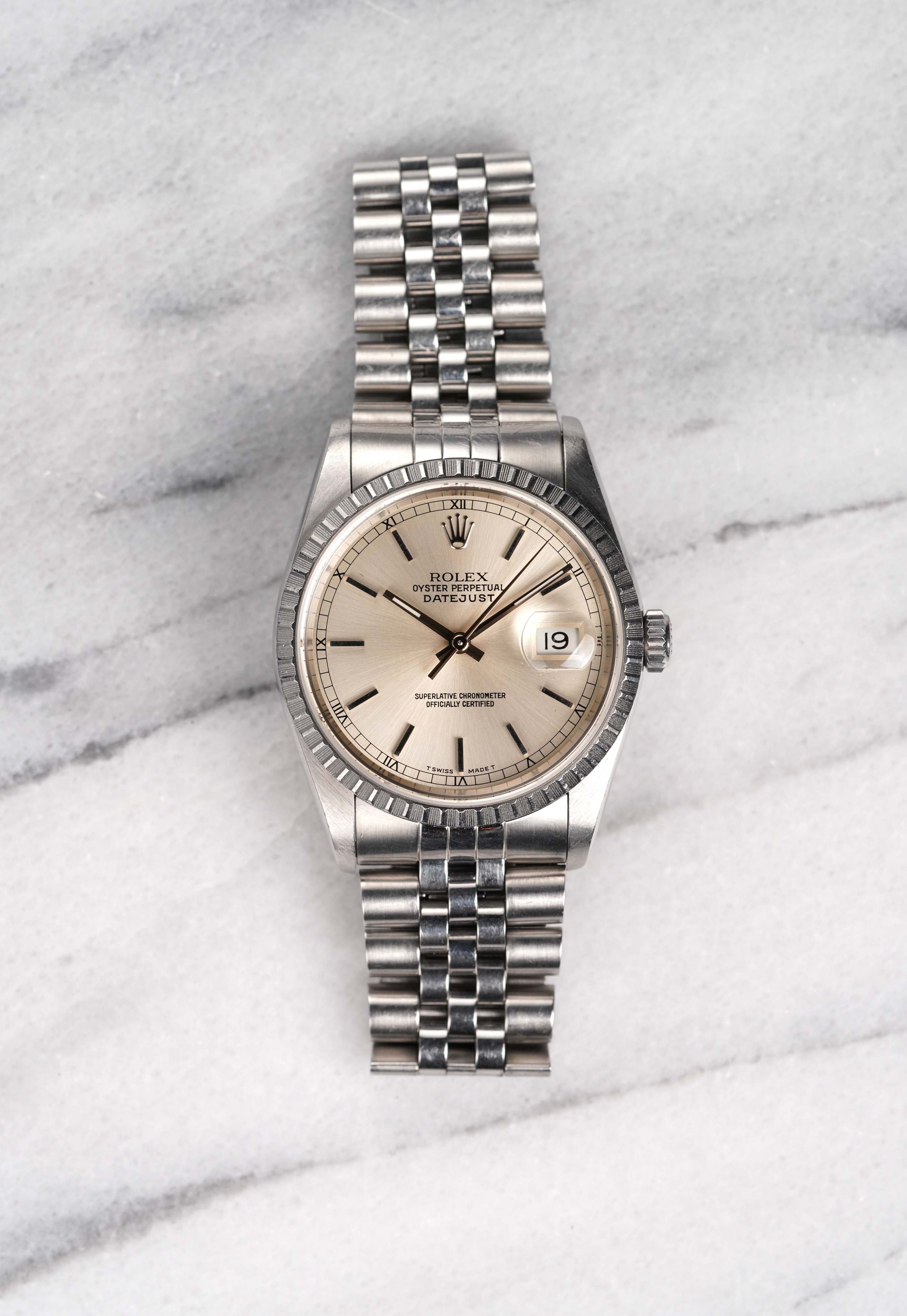 Rolex Datejust 16220 - Silver Dial