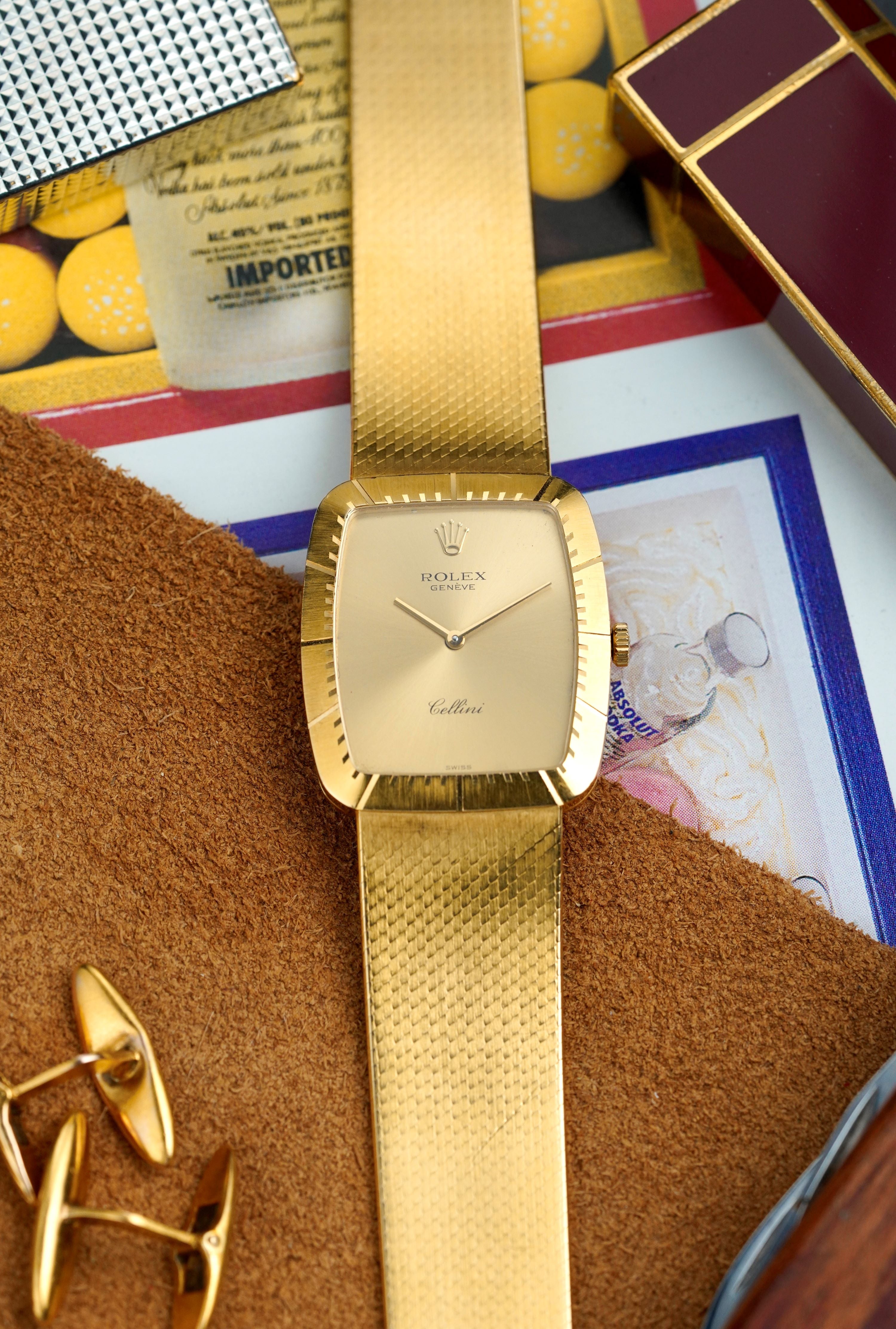 Rolex Cellini 4087 - 18K Yellow Gold.