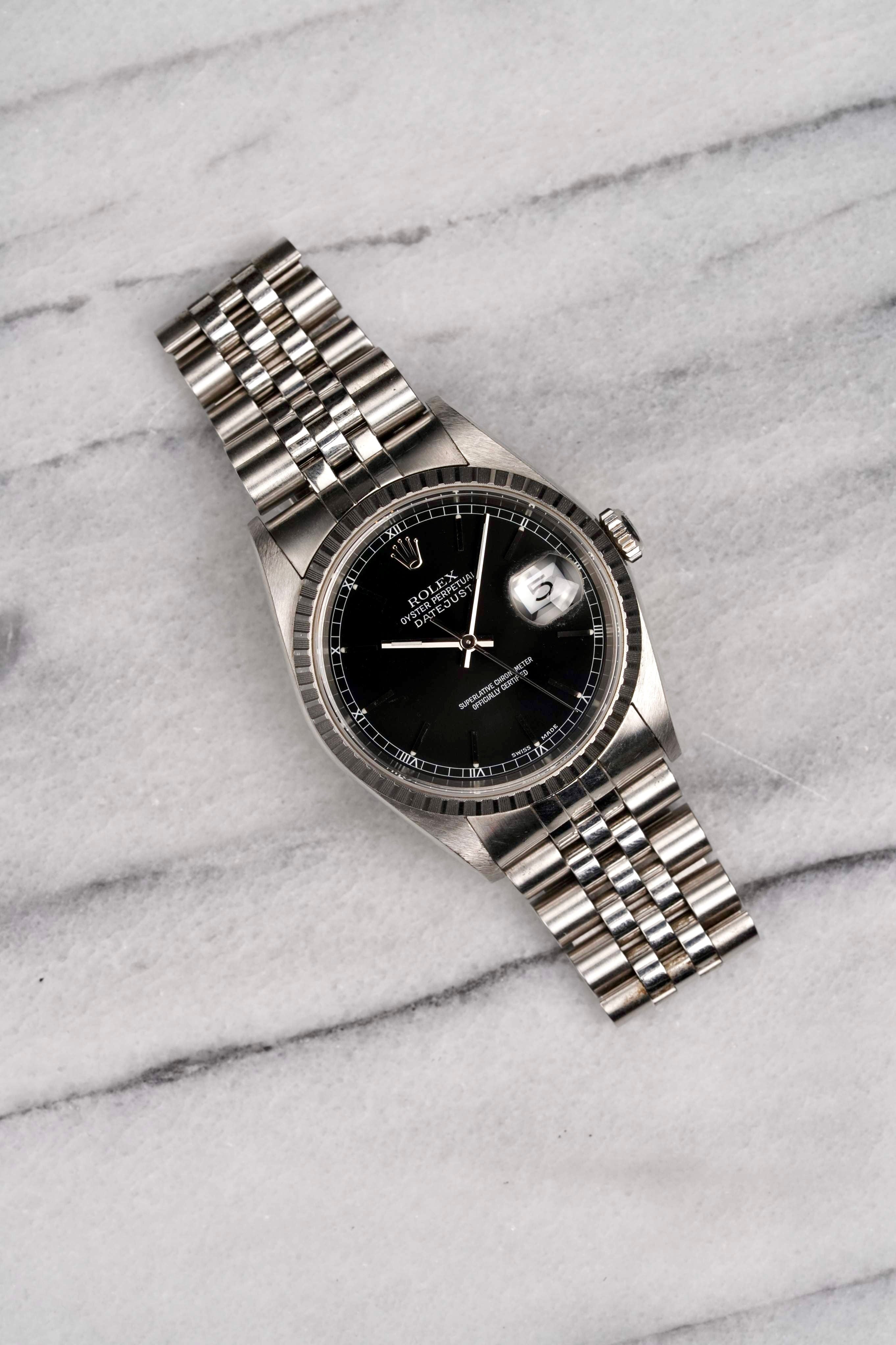 Rolex Datejust 16220 - Black Dial