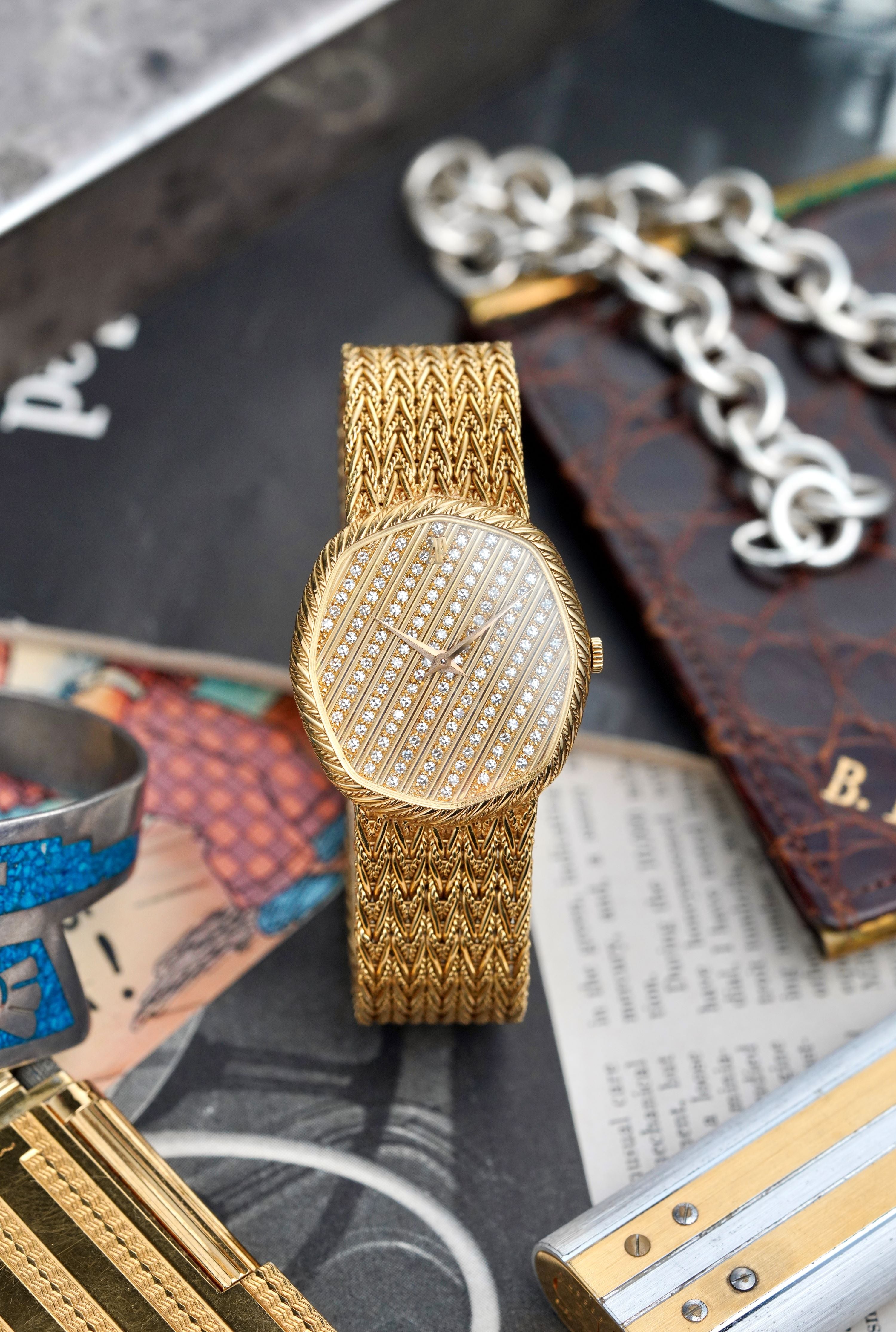 Audemars Piguet 18K gold - Diamond Pave Dial.