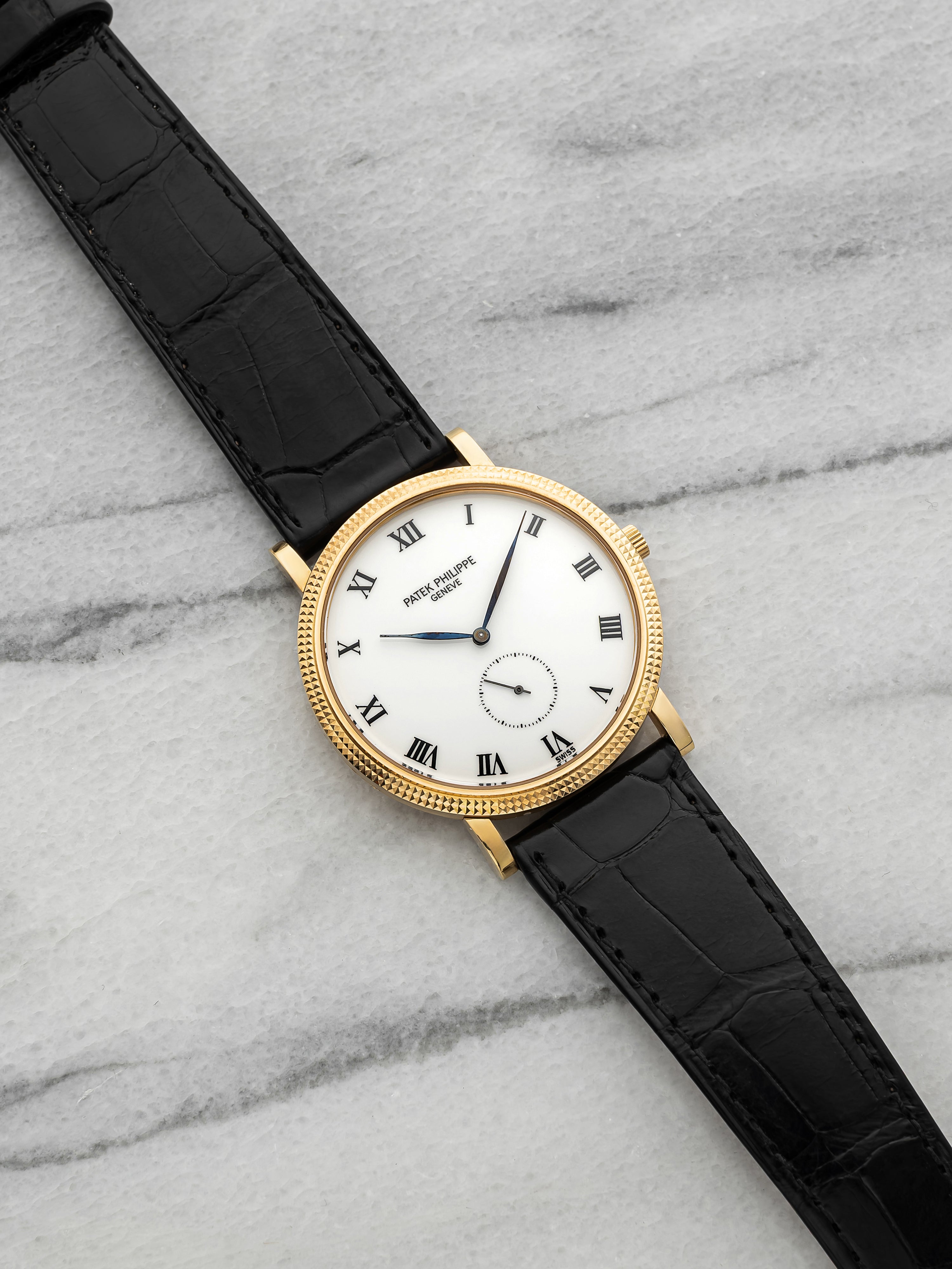 2000s Patek Philippe Calatrava 3919 Yellow Gold Hobnail Manual 33mm