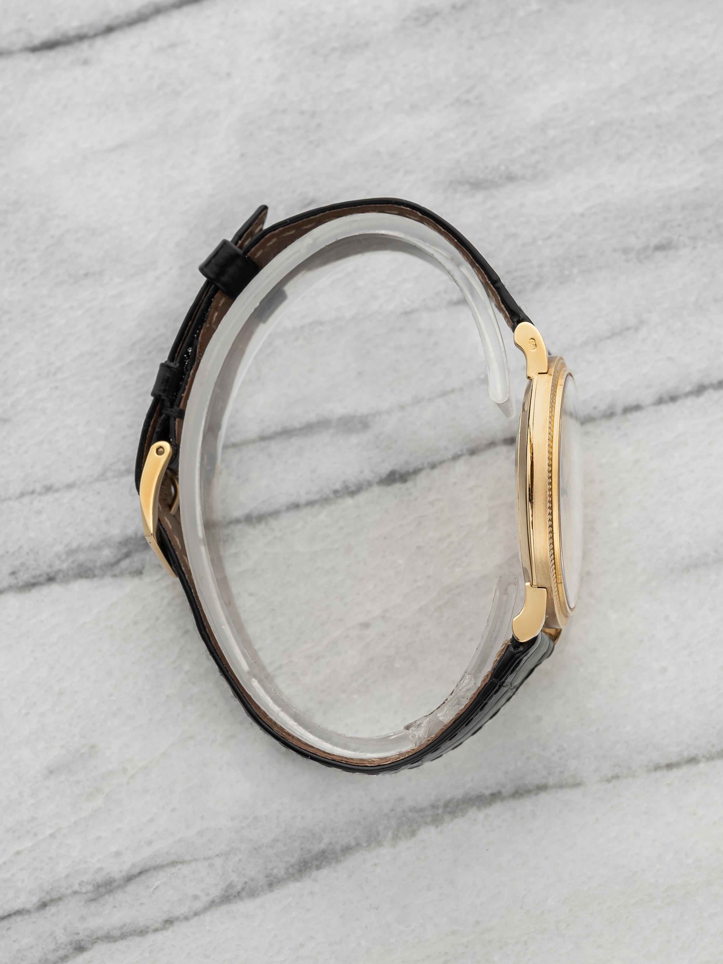 2000s Patek Philippe Calatrava 3919 Yellow Gold Hobnail Manual 33mm