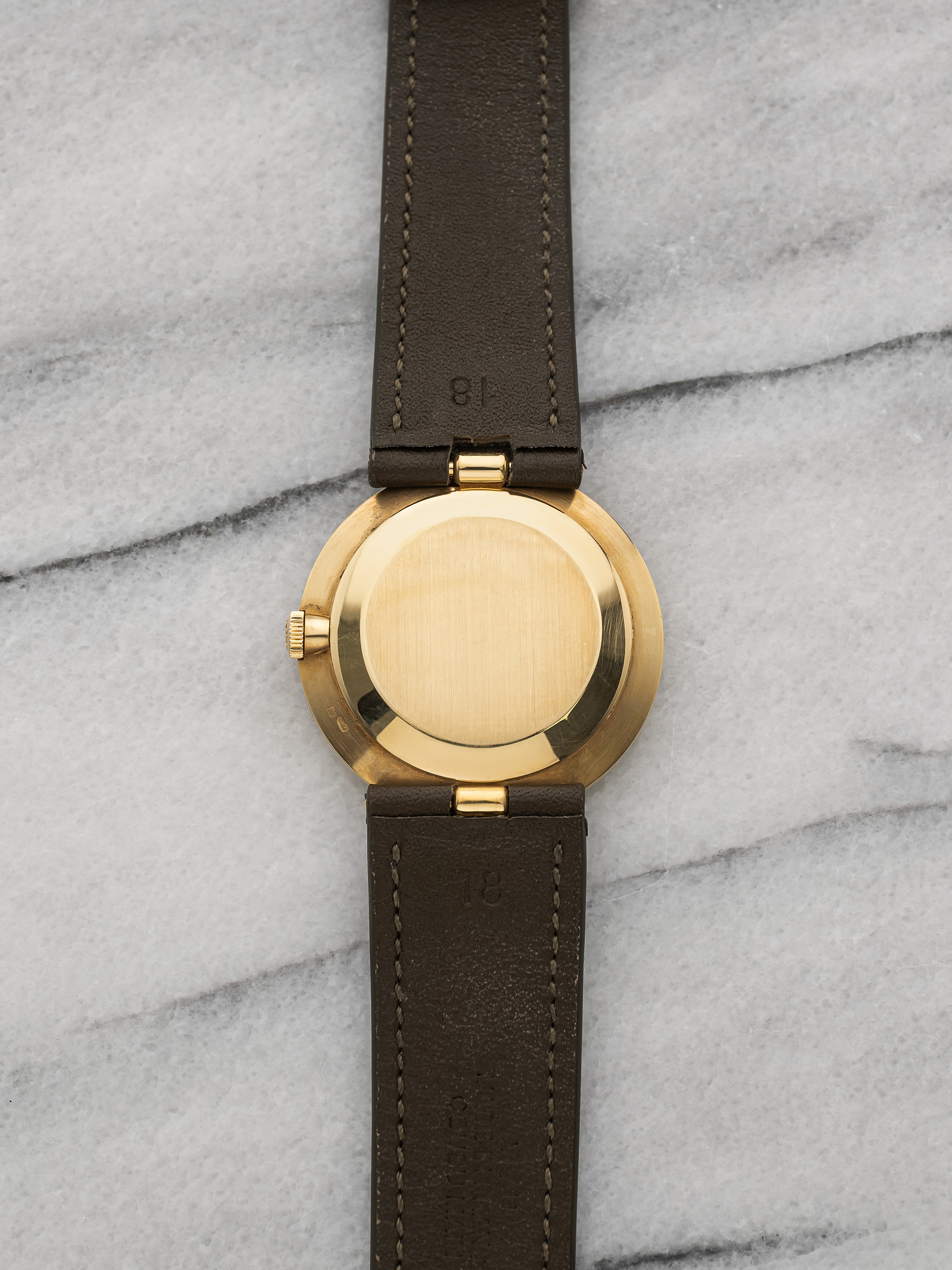 1960s Patek Philippe Calatrava 3459 18K Yellow Gold White Dial Manual 32mm