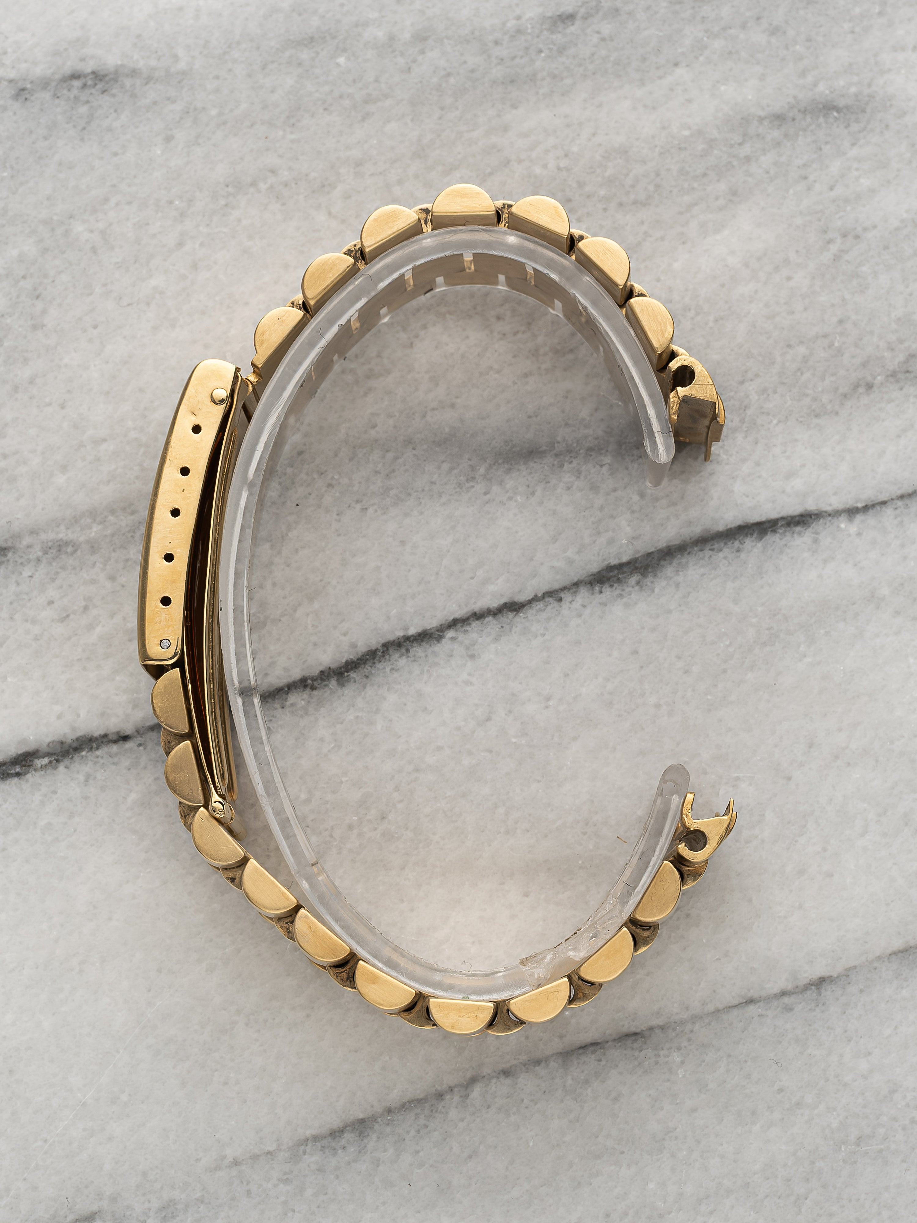 Rolex 1811 - 18k Yellow Florentine