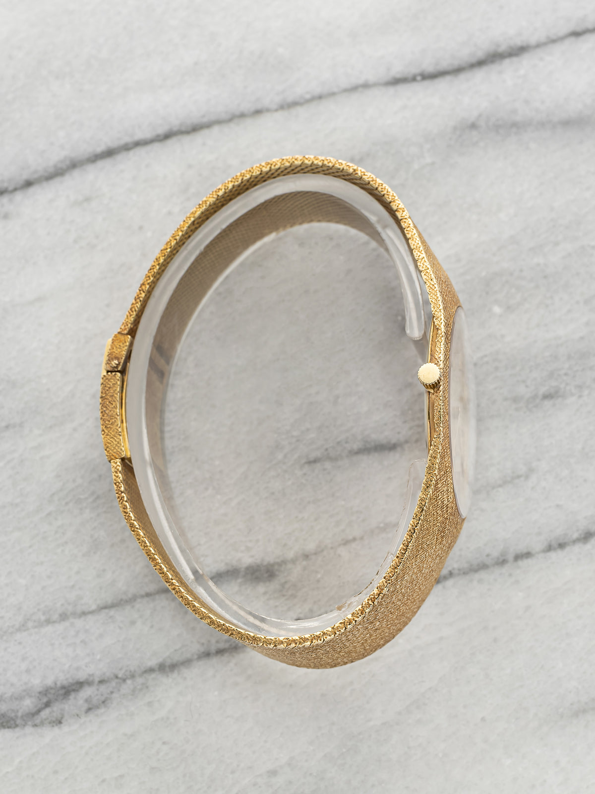 Vintage 1970s Vacheron Constantin 6352 18K Yellow Gold Linen Dial Manual 33mm