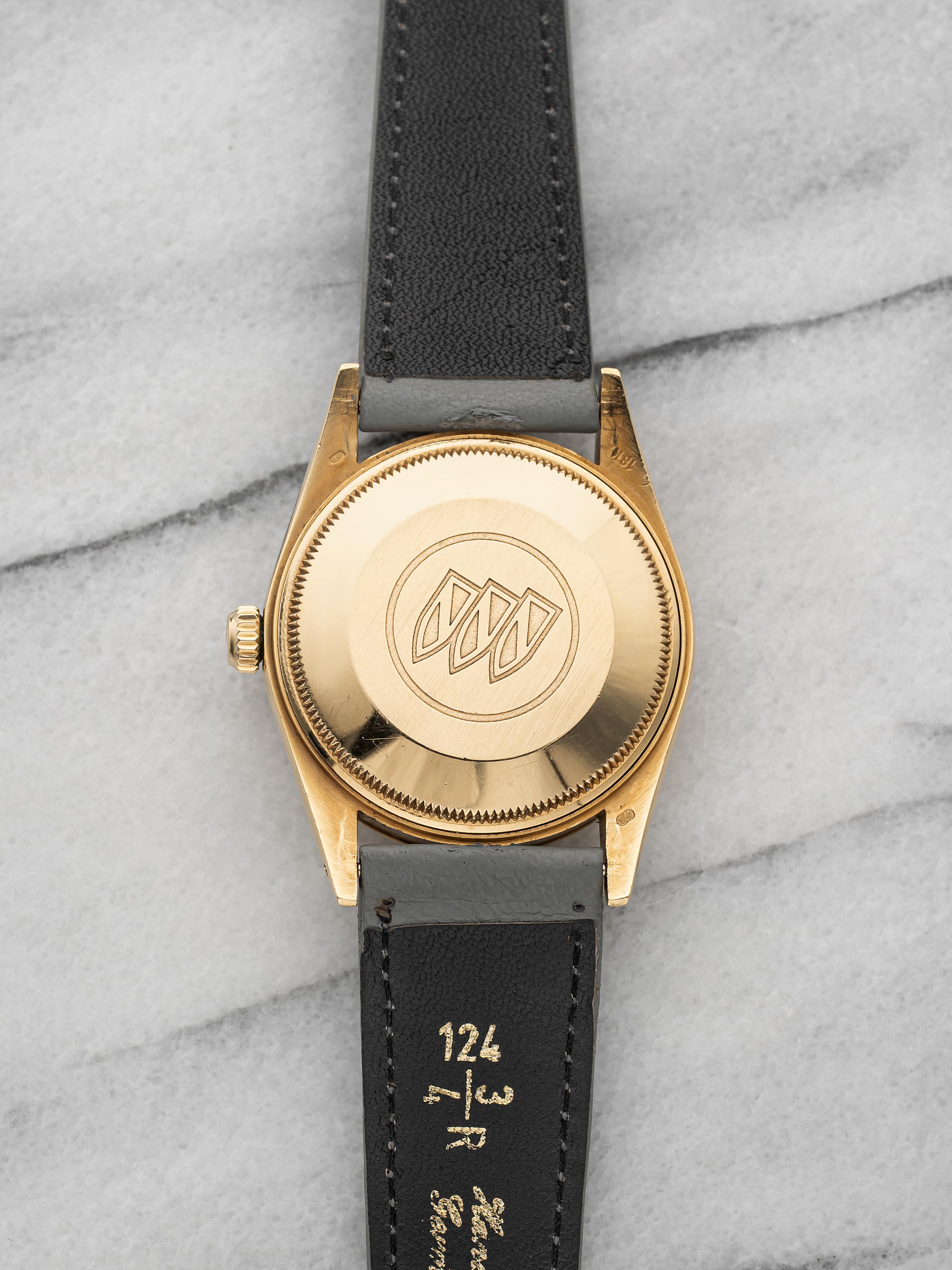 1985 Oyster Perpetual Date 15038 - 18K Yellow Gold Blue Sunburst Dial
