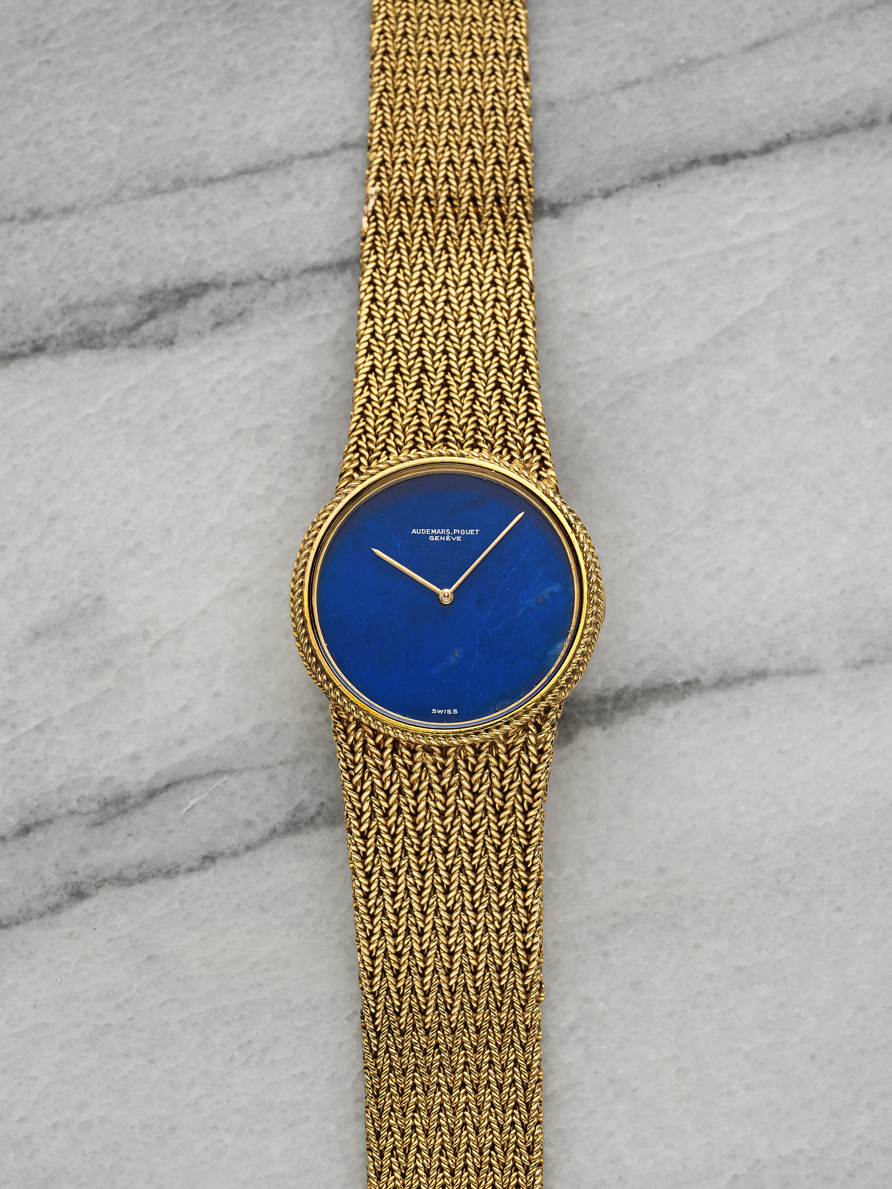 Audemars Piguet Ladies Integrated – Yellow Gold Lapis Lazuli Dial