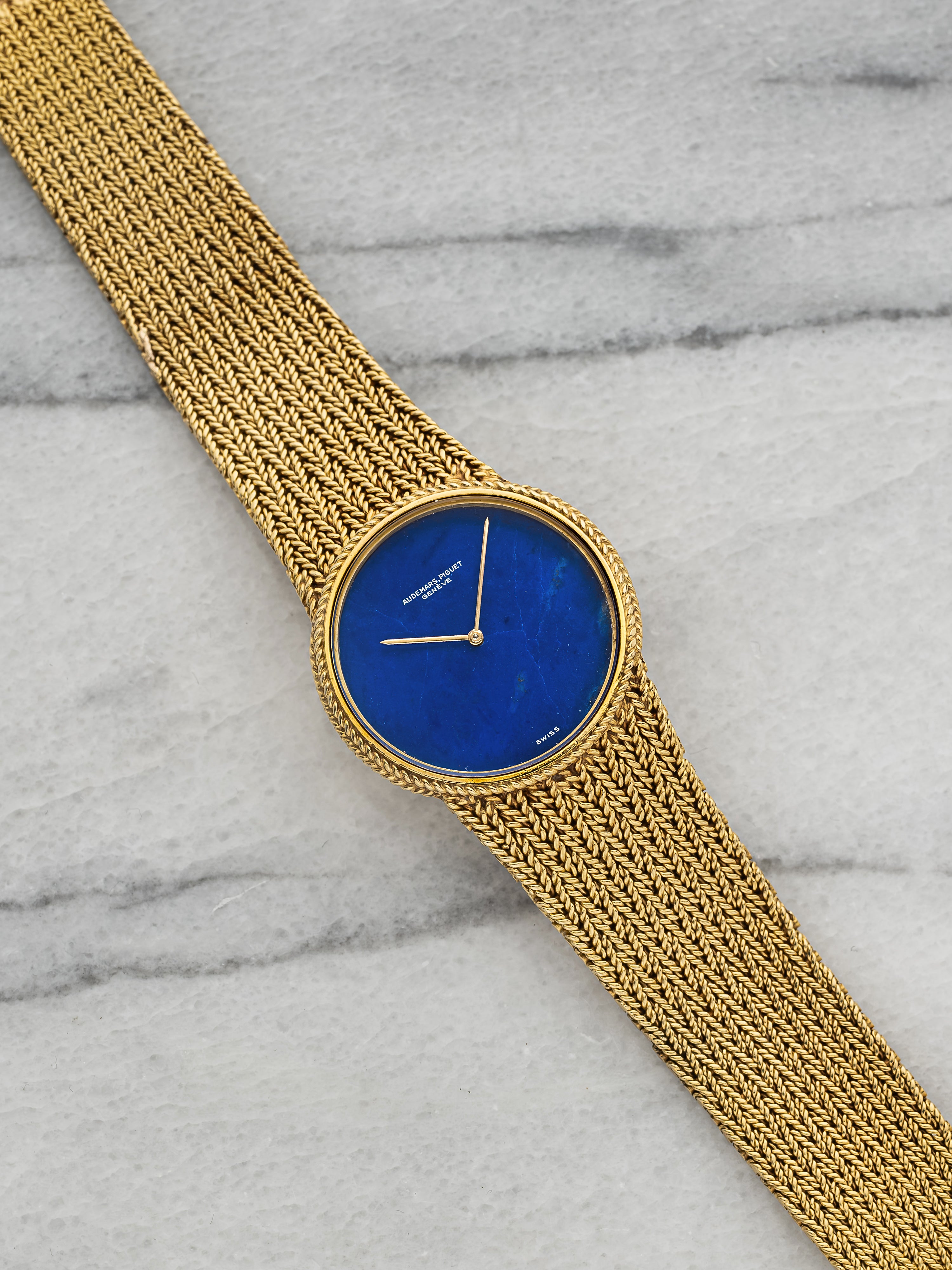 Audemars Piguet Ladies Integrated – Yellow Gold Lapis Lazuli Dial