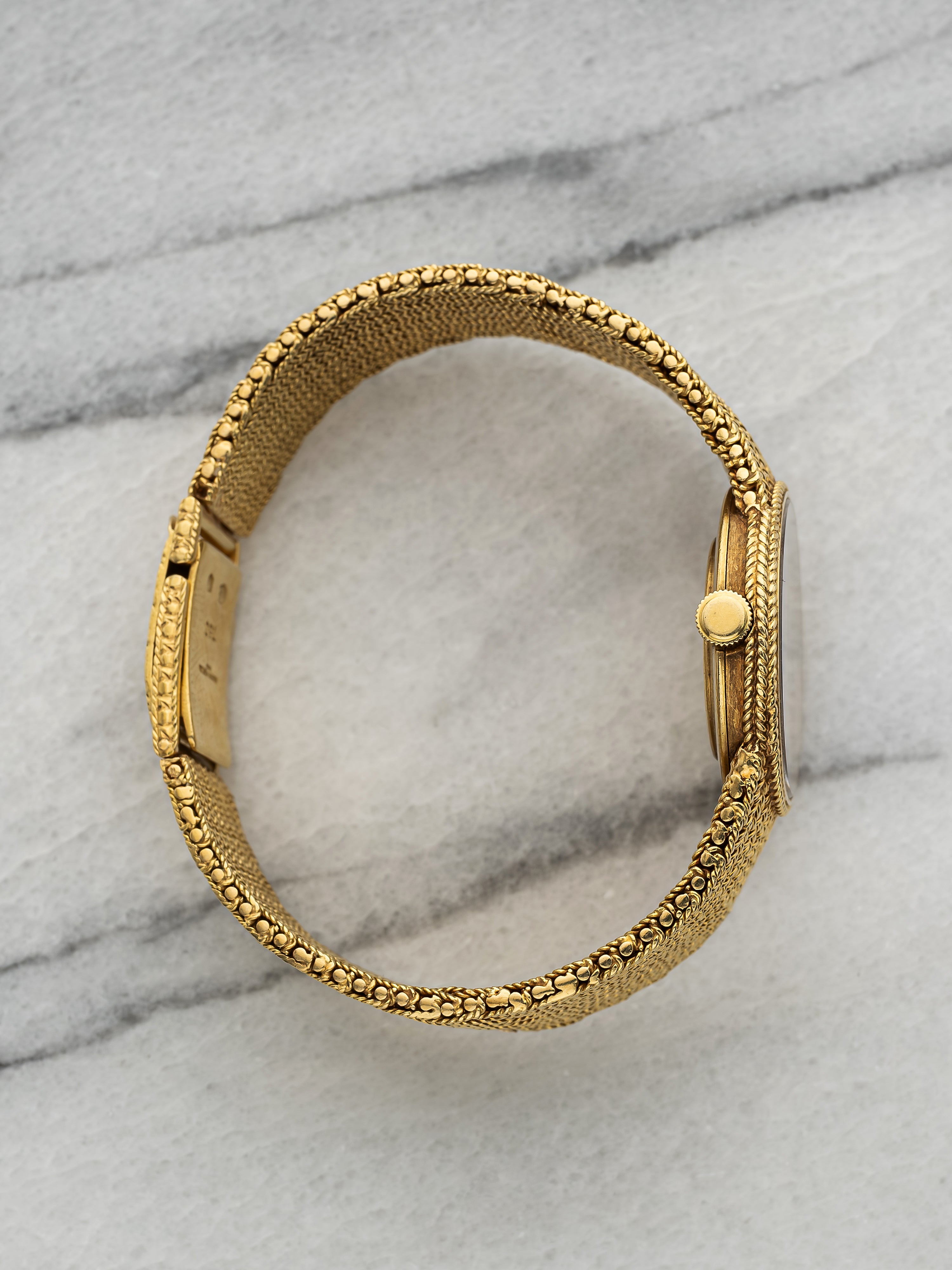 Audemars Piguet Ladies Integrated – Yellow Gold Lapis Lazuli Dial