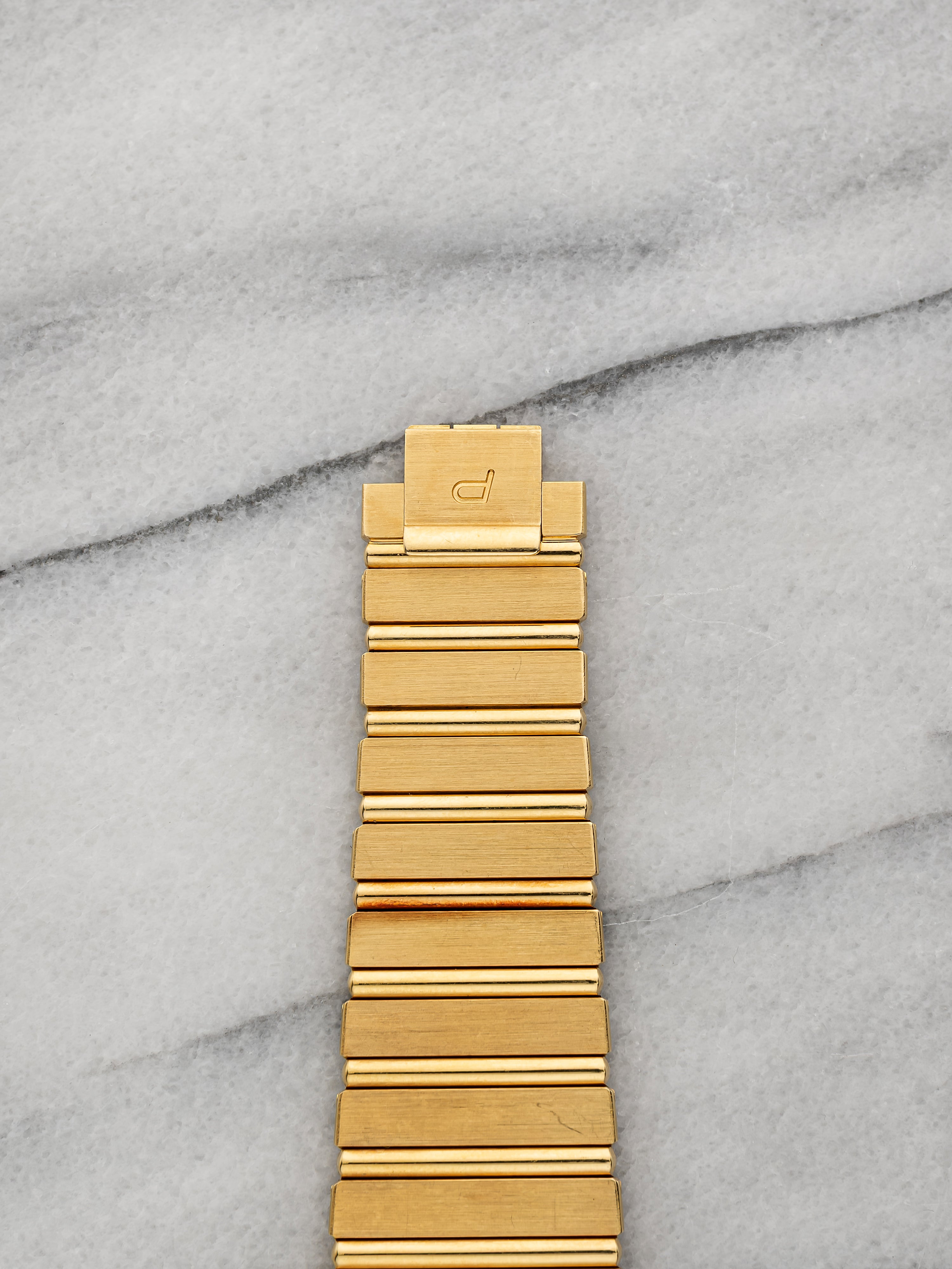 1980s Piaget Polo 7131 C 701 18K Yellow Gold Gadron Dial Quartz 25mm