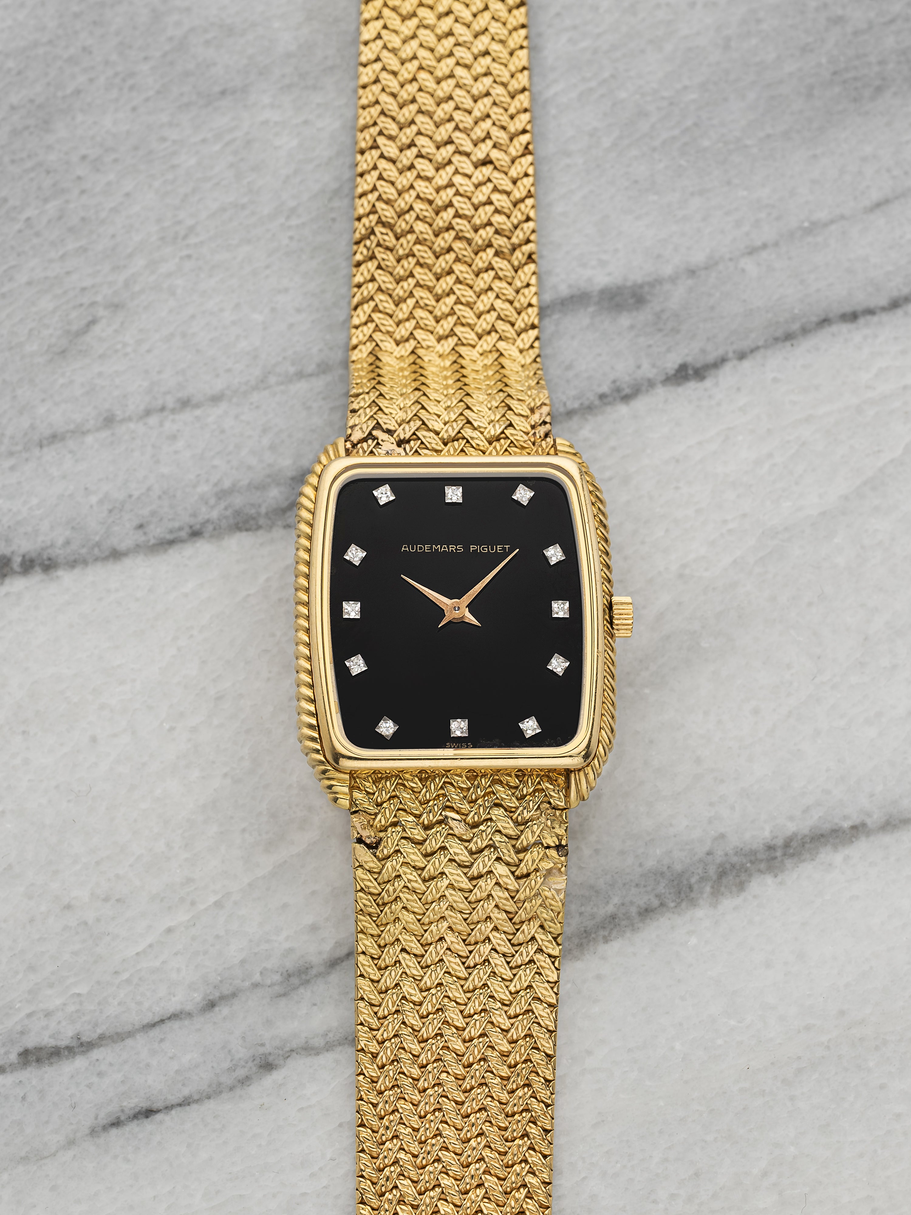 Audemars Piguet Rectangular – Yellow Gold Onyx & Diamond Dial