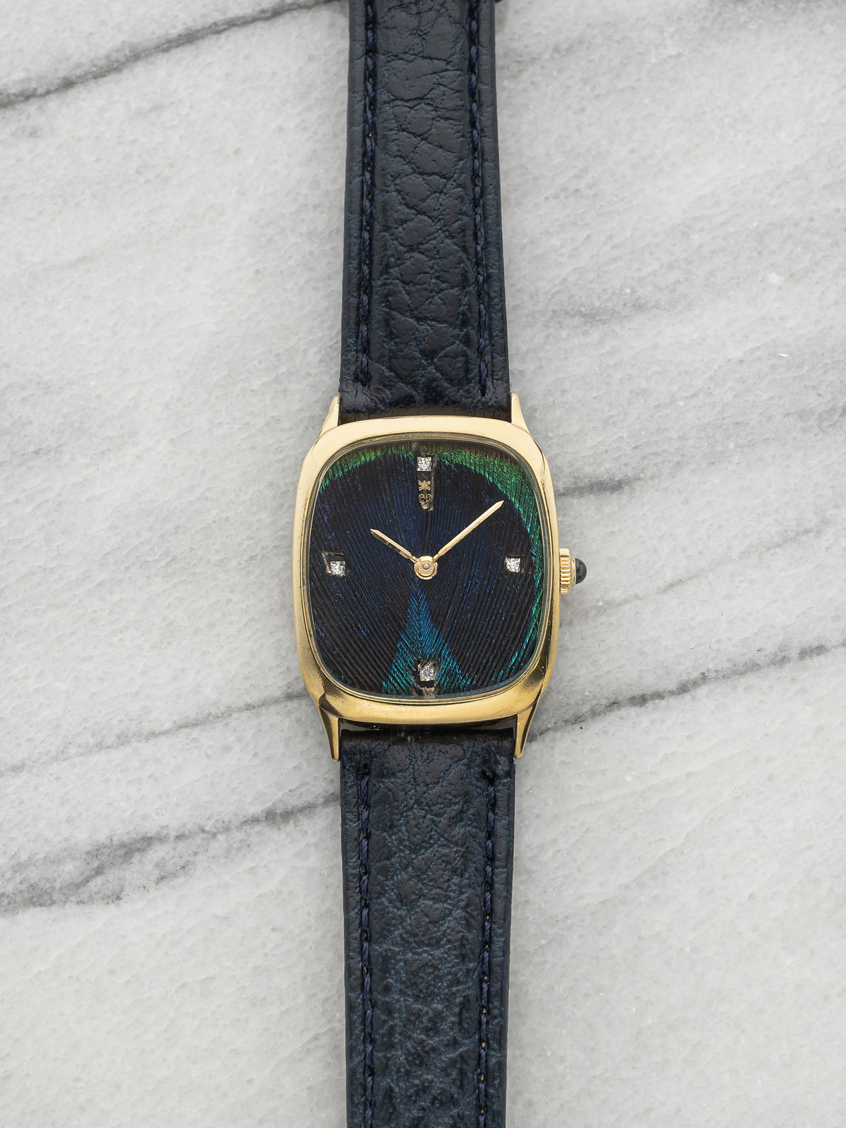 Vintage 1970s Corum 27174 18K Yellow Gold Peacock Feather Dial Manual 25mm