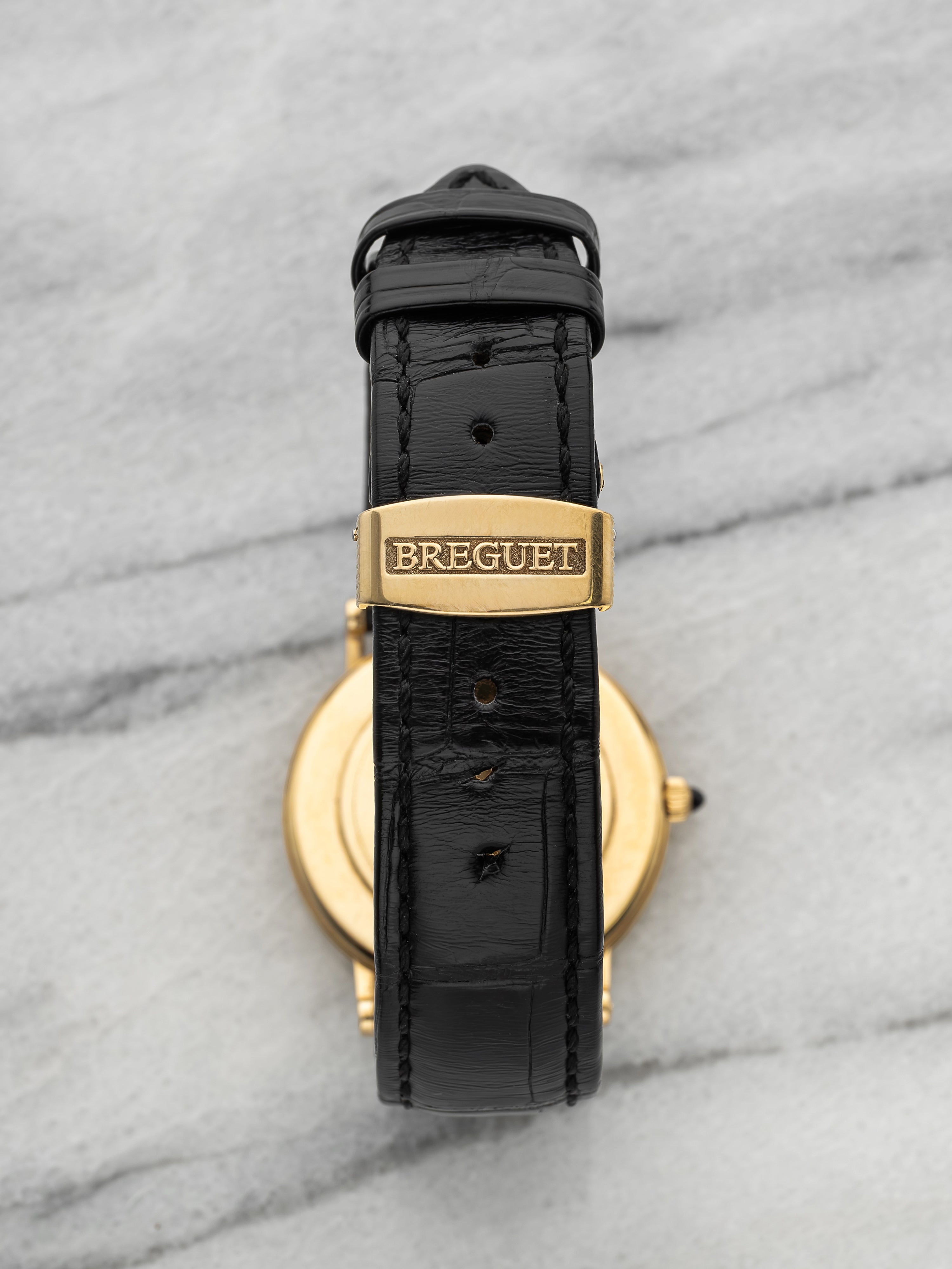 Breguet Classique Moonphase 3300BA – 18K Yellow Gold White Guilloché Dial