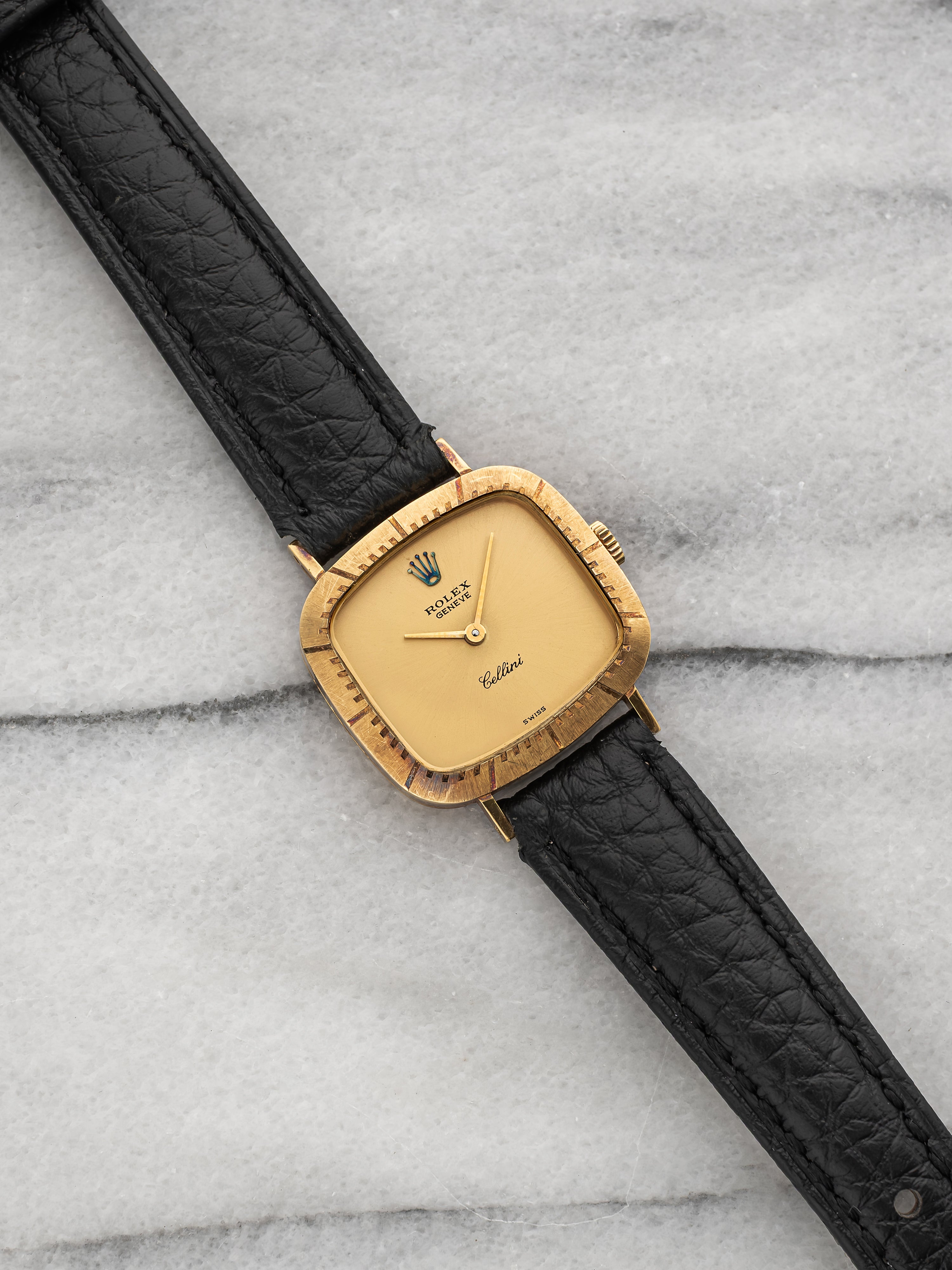 Rolex Cellini 4082 18K Yellow Gold Champagne Dial Manual Wind 24.5mm