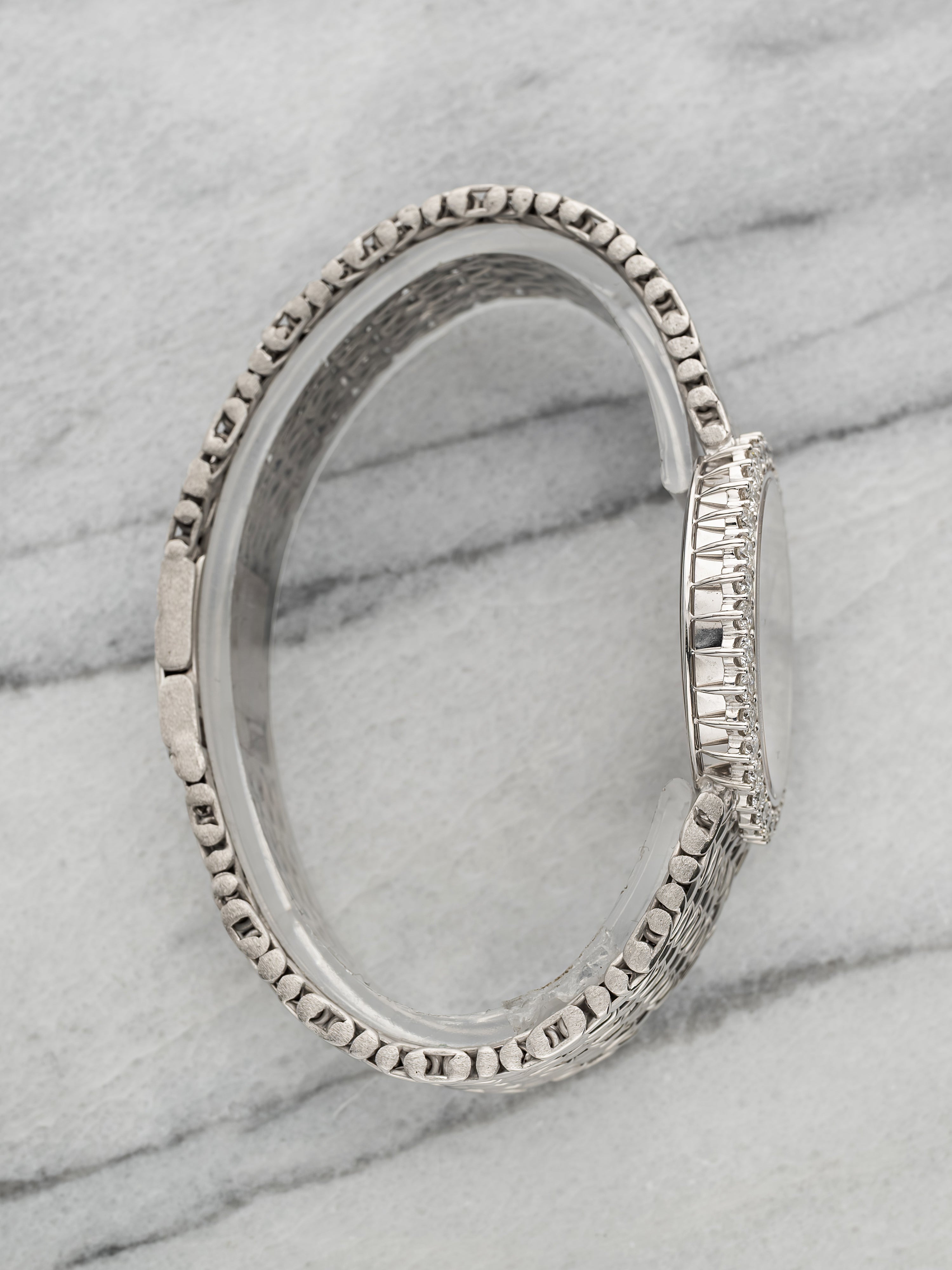 Audemars Piguet Diamond Pavé – 18K White Gold Full Diamond Dial