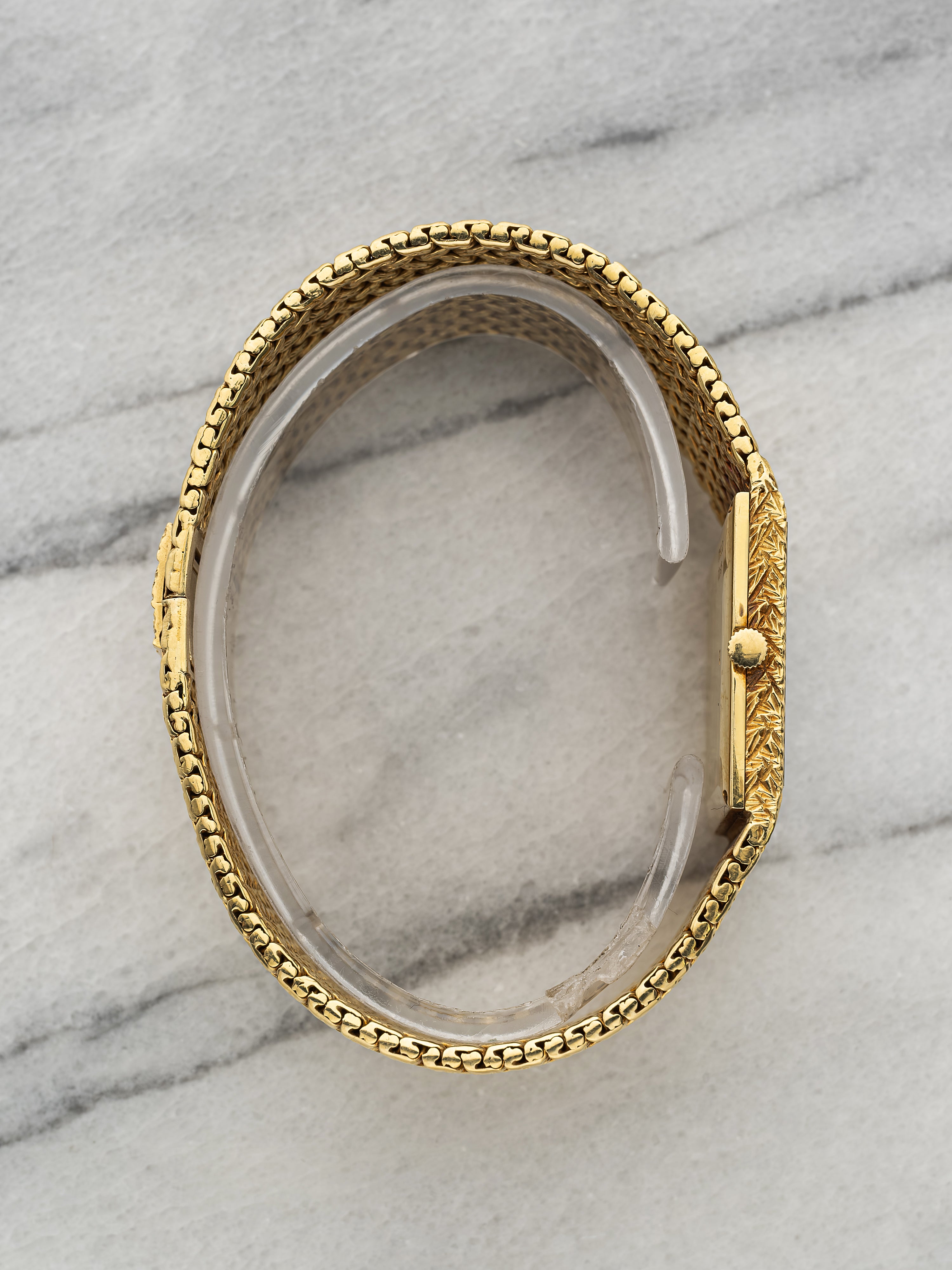 Piaget 934D2 – Yellow Gold Onyx & Diamond Dial