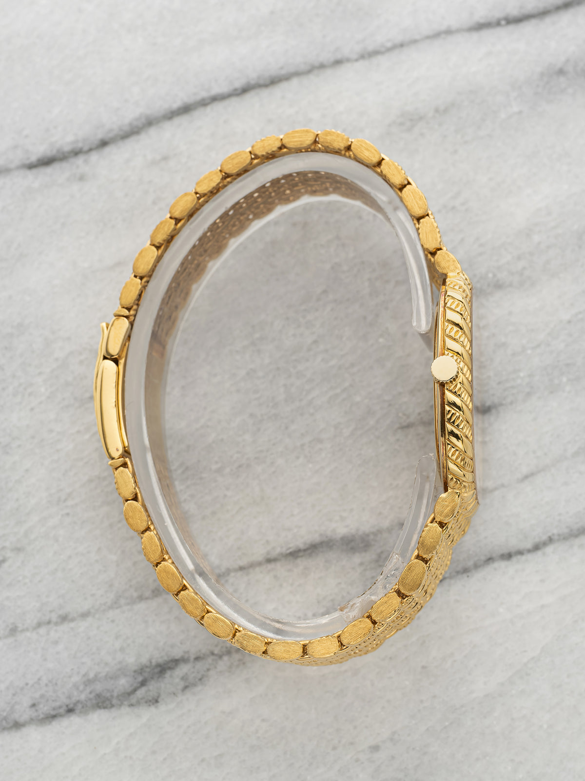 Vintage 1970s Audemars Piguet Ellipse 18K YG Diamond Sapphire Dial Manual 28mm