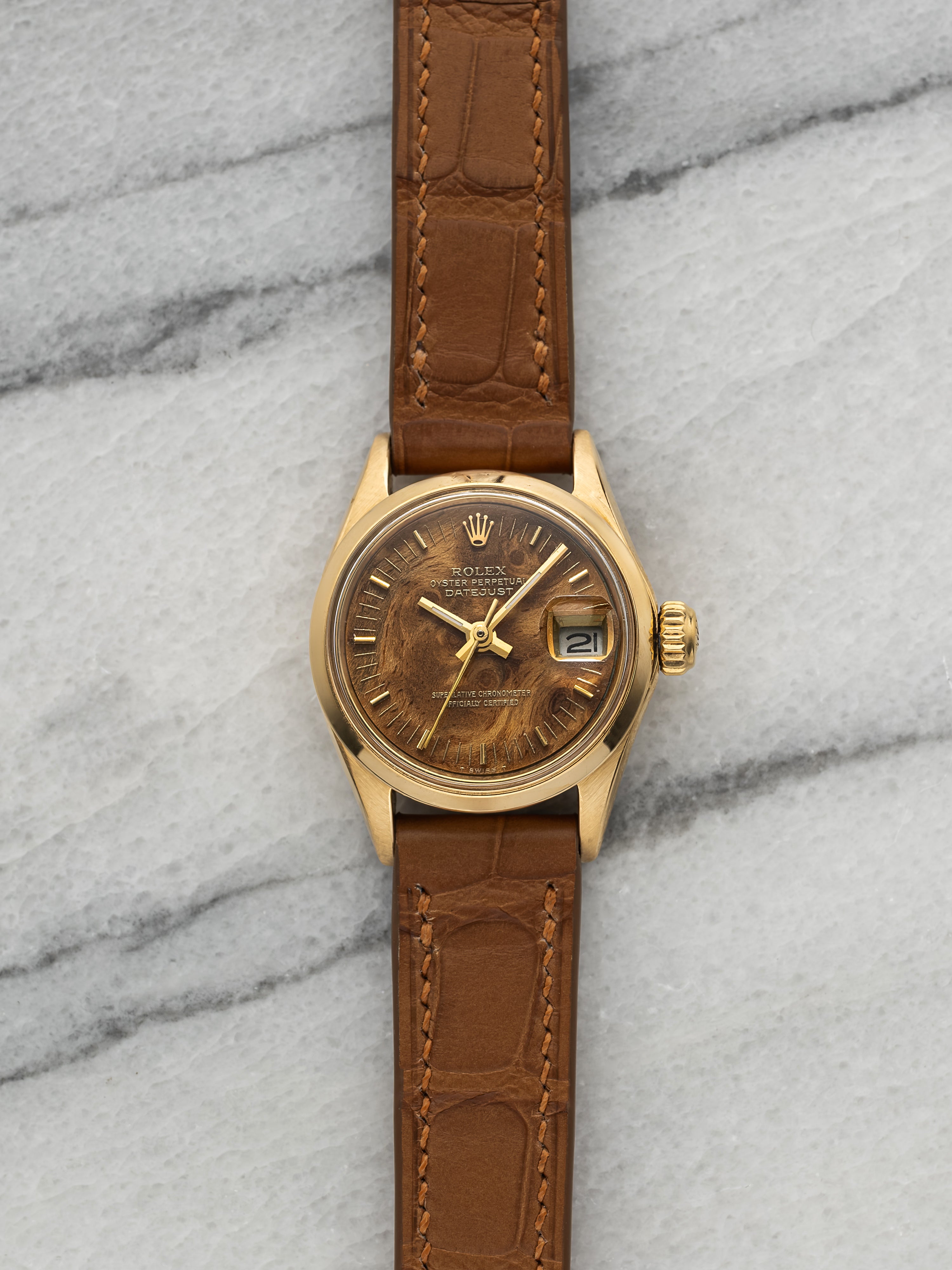 1966 Rolex Lady Datejust 6516 – 18K Yellow Gold Wood Dial