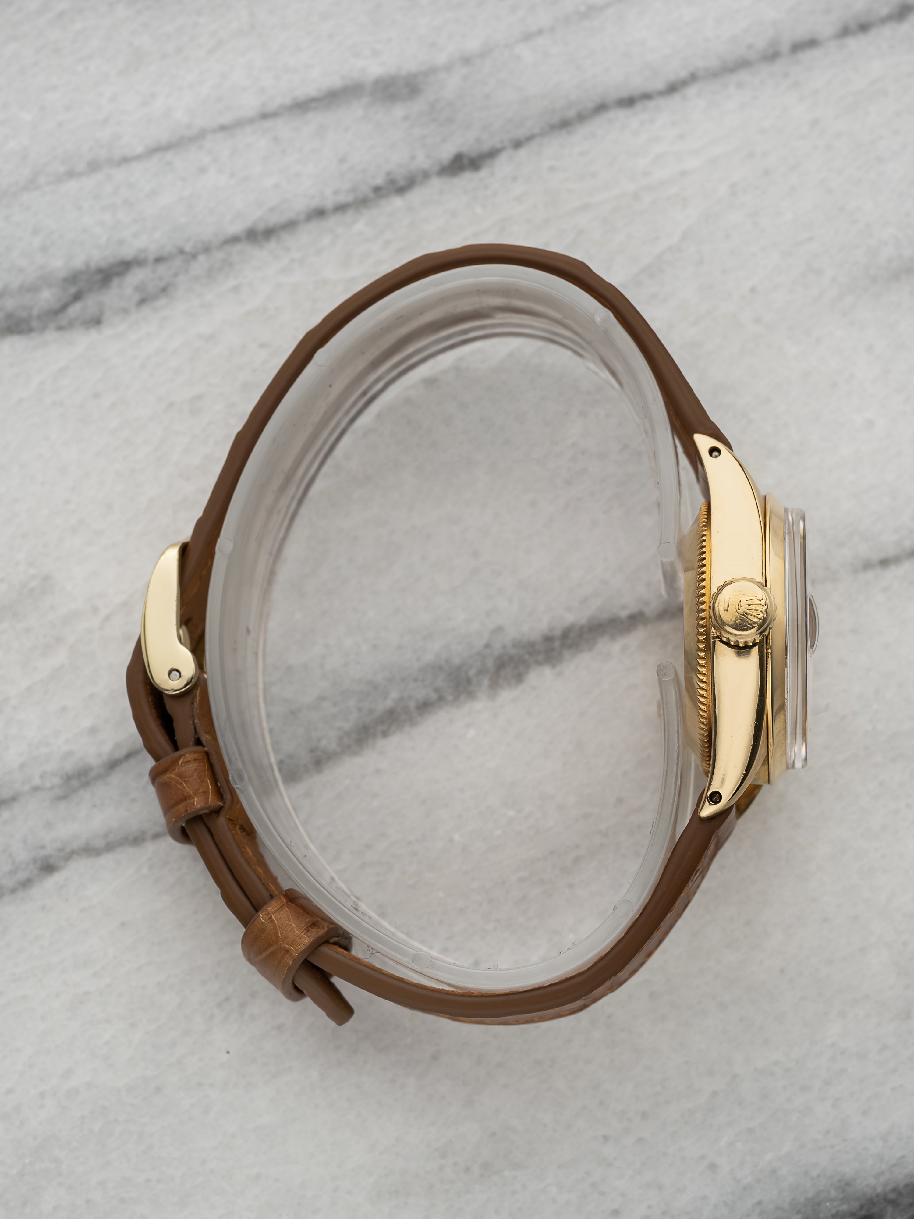 1966 Rolex Lady Datejust 6516 – 18K Yellow Gold Wood Dial