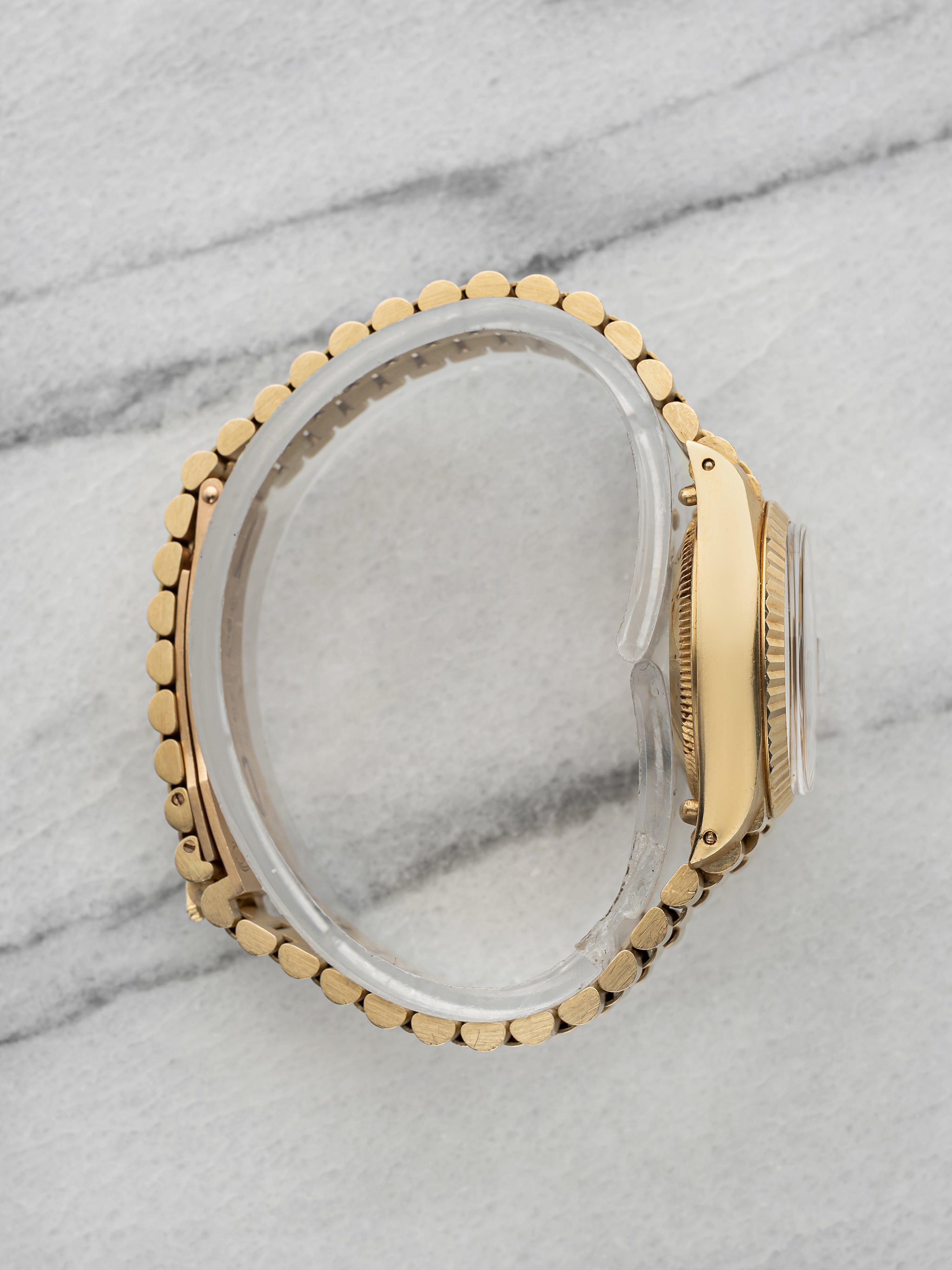 Vintage 1982 Rolex Lady Datejust 69178 18K Yellow Gold Stella Red Dial Auto 26mm