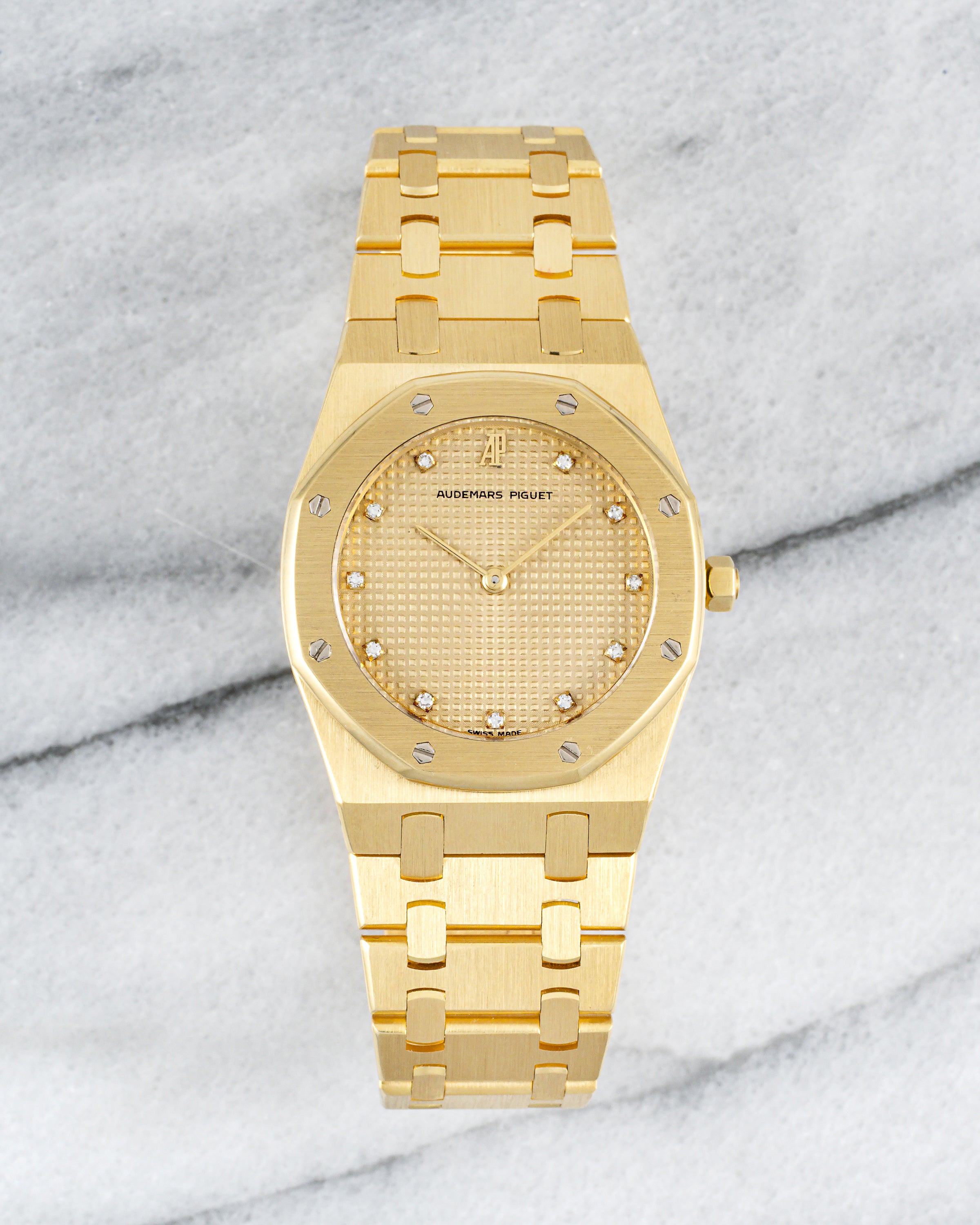 Audemars Piguet Royal Oak - 18K Yellow Gold