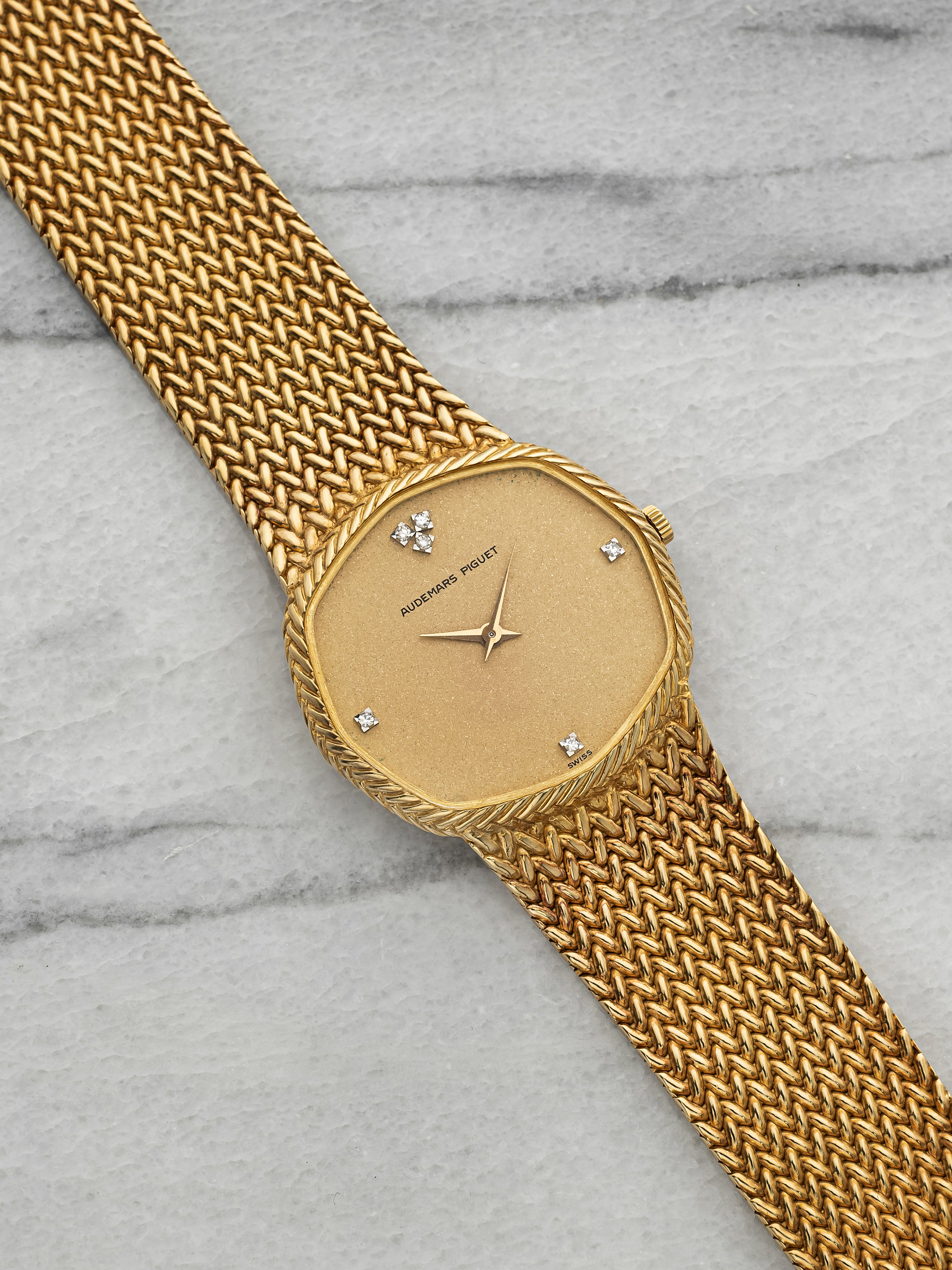 Vintage 1980s Audemars Piguet Octagonal 18K YG Diamond Dial Manual 30mm