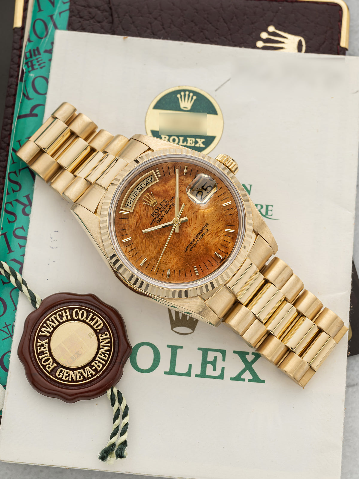 Vintage 1986 Rolex Day-Date 18038 18K Yellow Gold Birch Burl Wood Dial Auto 36mm