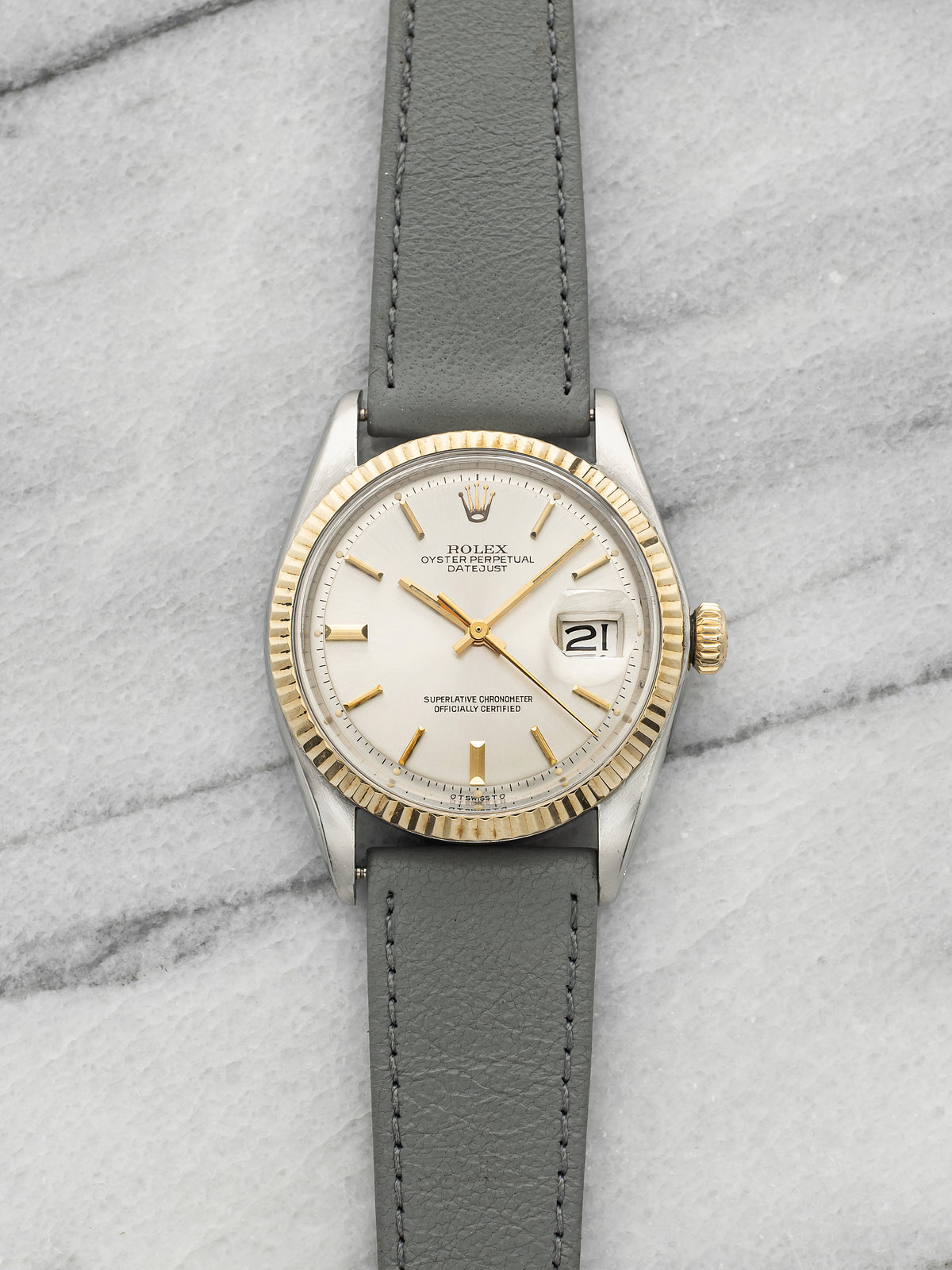 Vintage 1973 Rolex Datejust 1601 Two-Tone Silver Sunburst Dial Auto 36mm