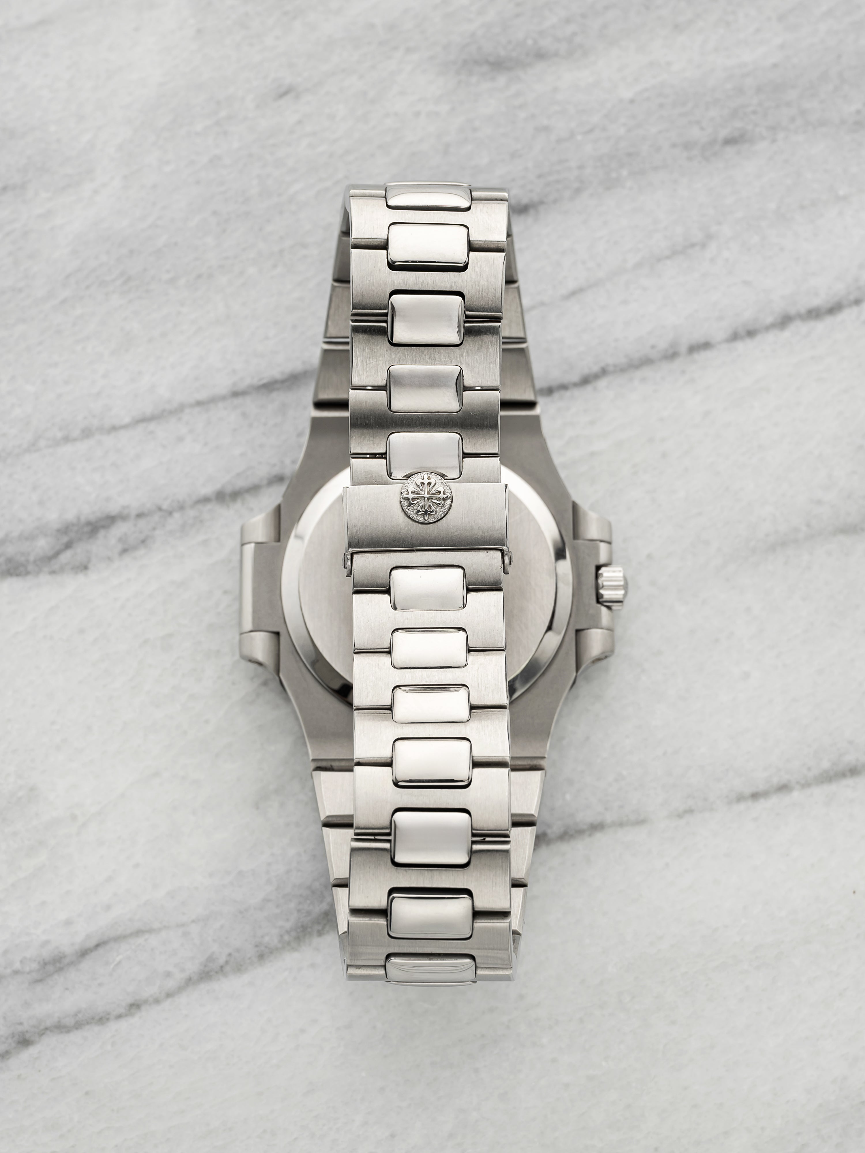 Patek Philippe Nautilus 3800 - Stainless Steel, White Dial