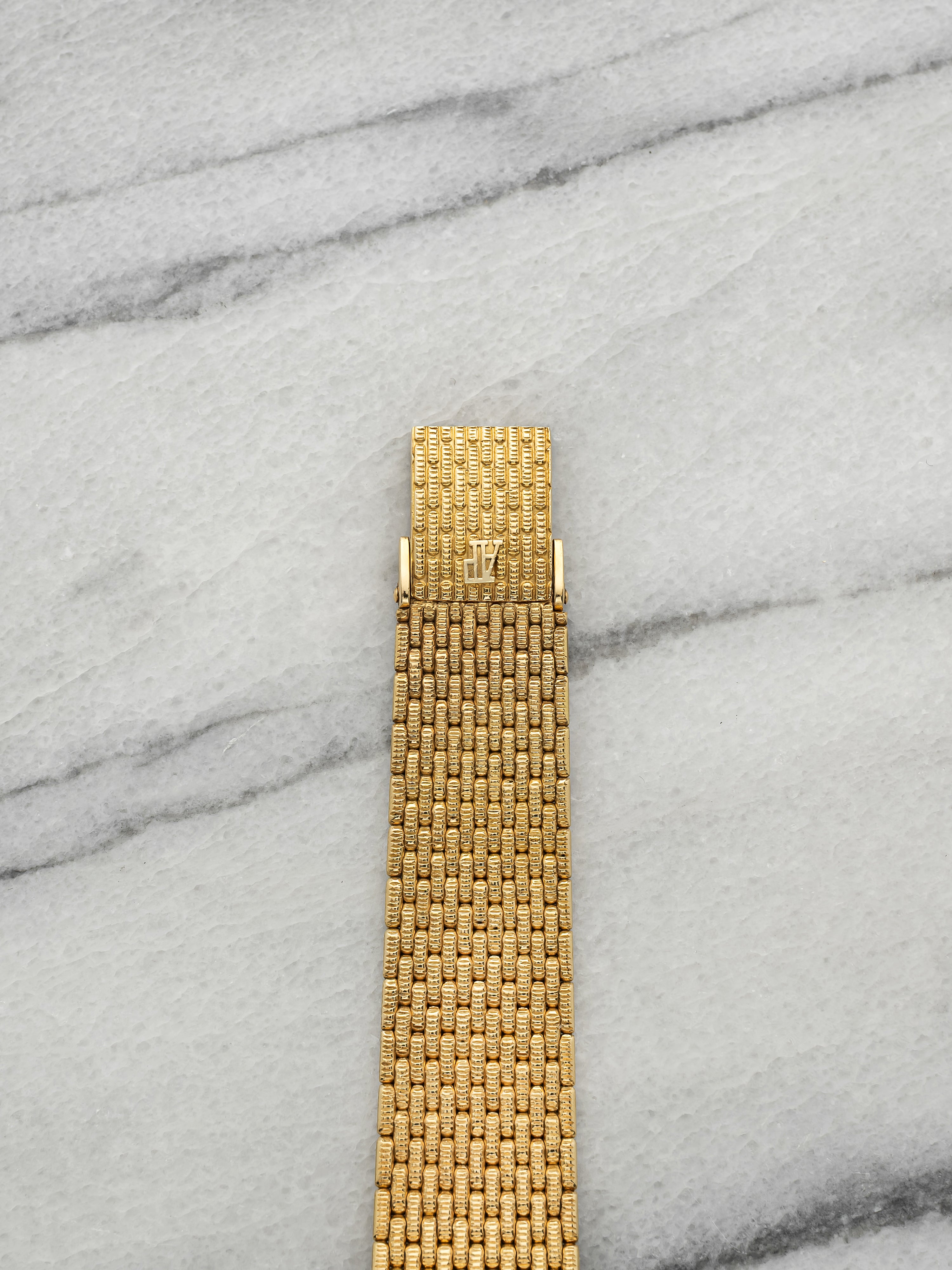Vintage 1980s Audemars Piguet Cobra 18K YG Diamond Sapphire Dial Manual 31mm