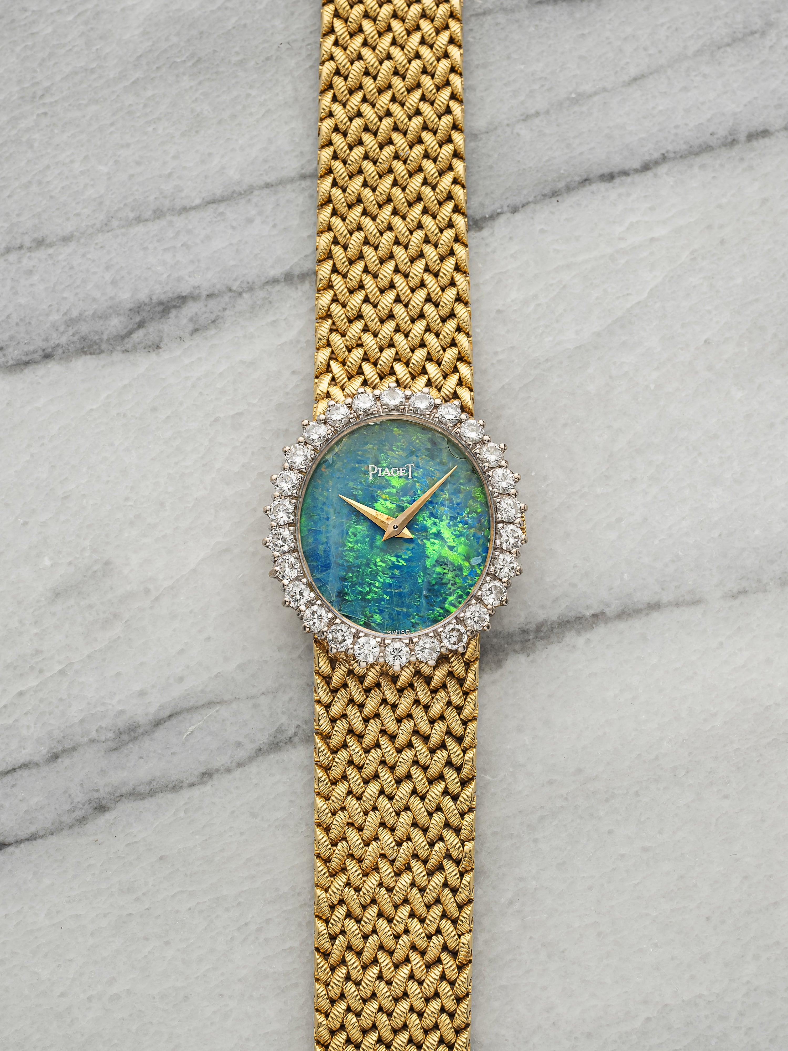 Vintage 1970s Piaget 9821 D3 18K YG Opal Dial Diamond Bezel Manual 27mm