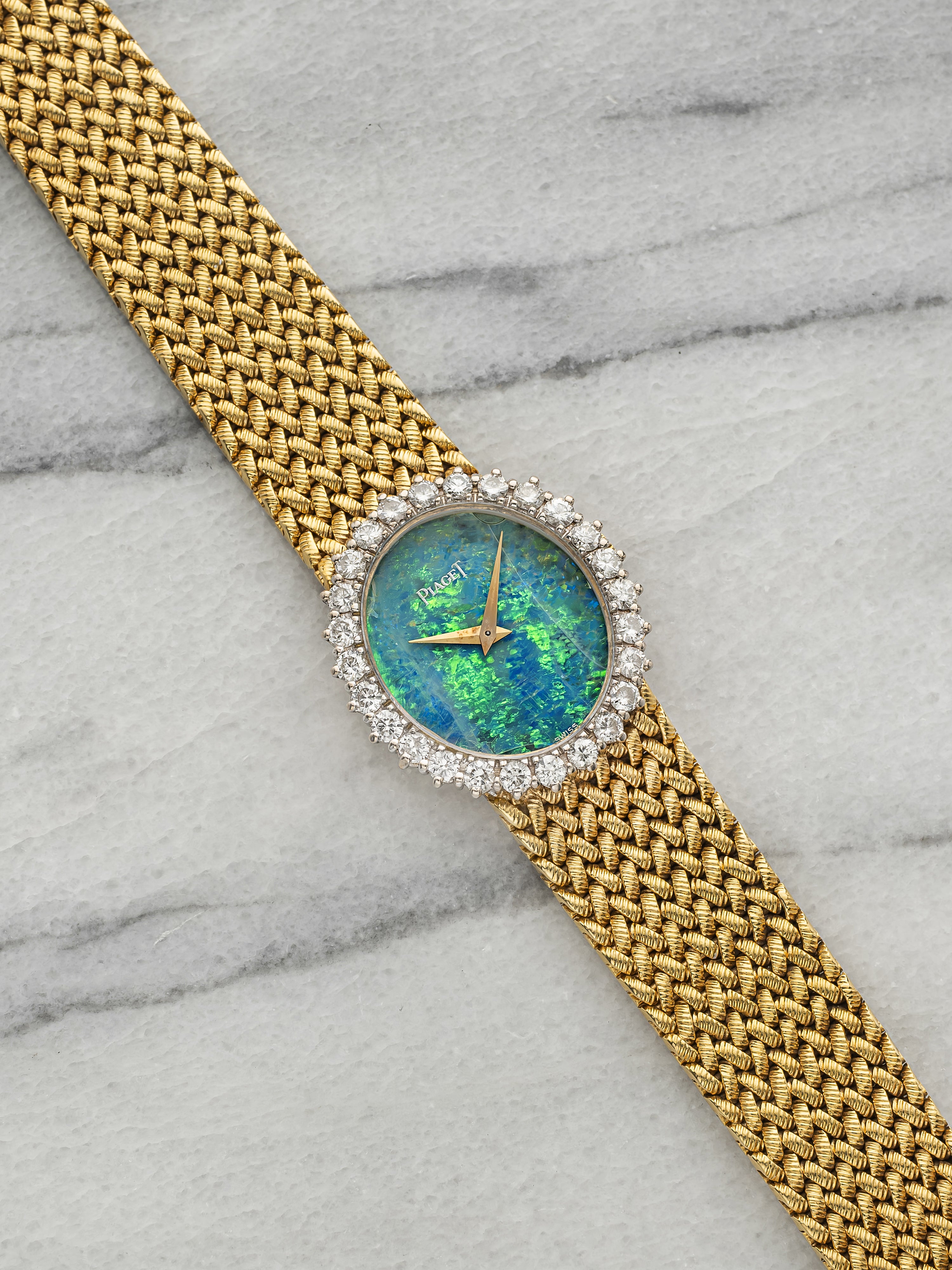 Vintage 1970s Piaget 9821 D3 18K YG Opal Dial Diamond Bezel Manual 27mm