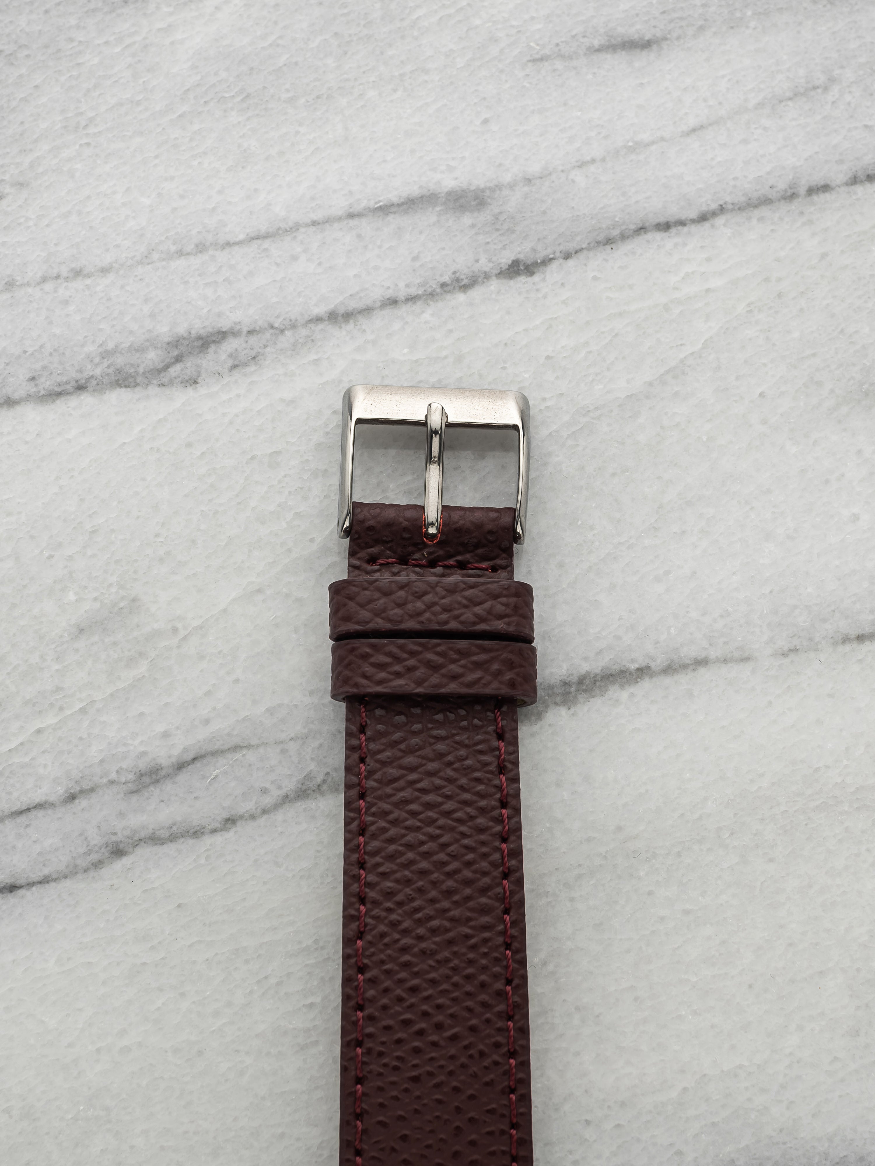 Vintage 1960s Universal Geneve Polerouter Date 18K YG Bullseye Dial Auto 33mm