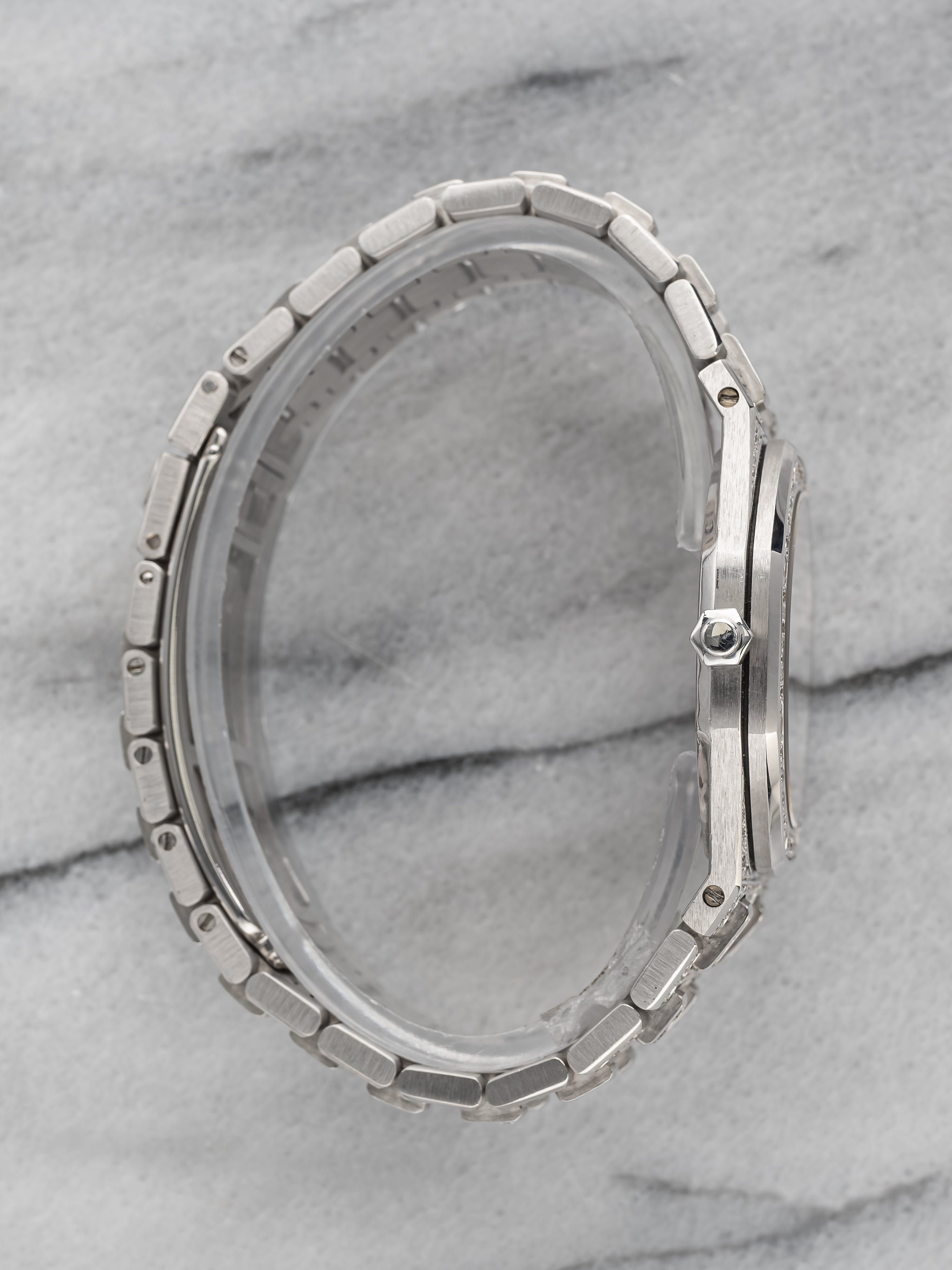 Audemars Piguet – Factory Diamond Setting