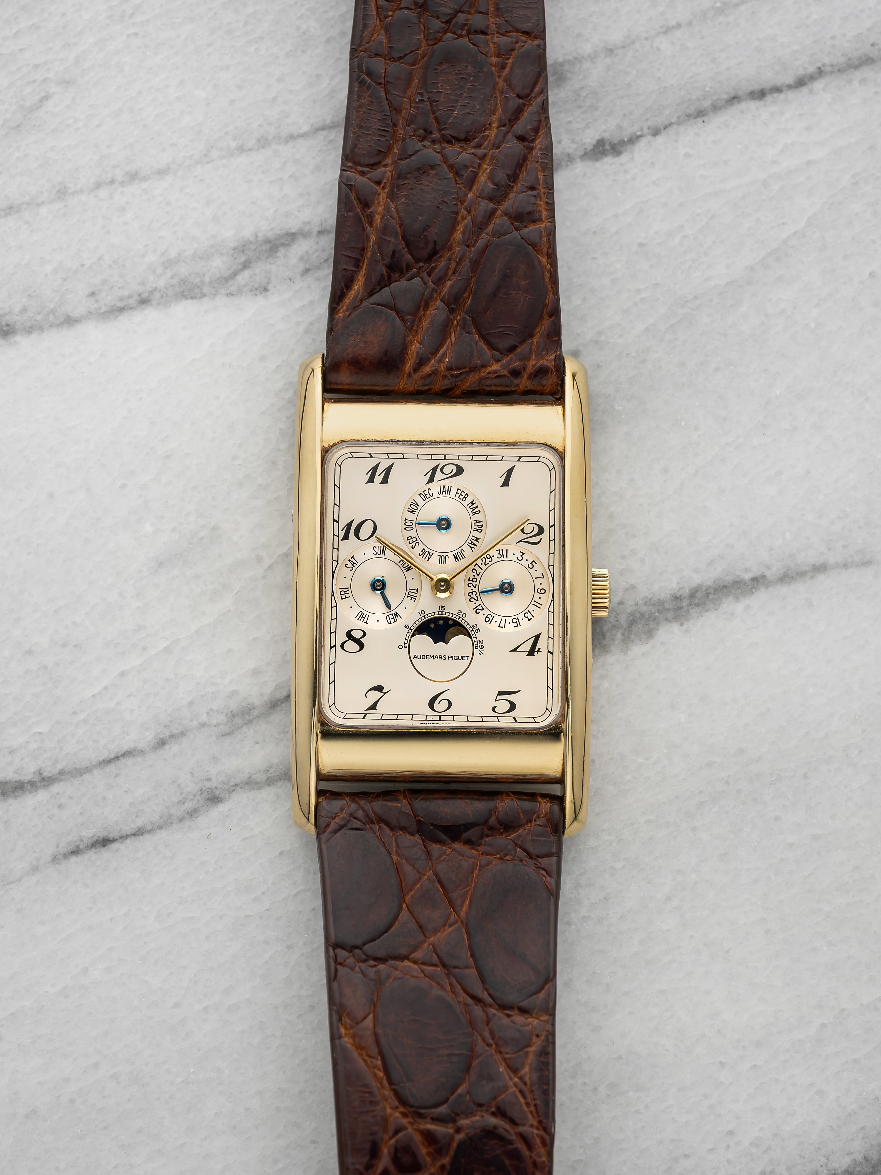 Vintage 1991 Audemars Piguet Quantieme Perpetuale 25682BA 18K YG Manual 26mm