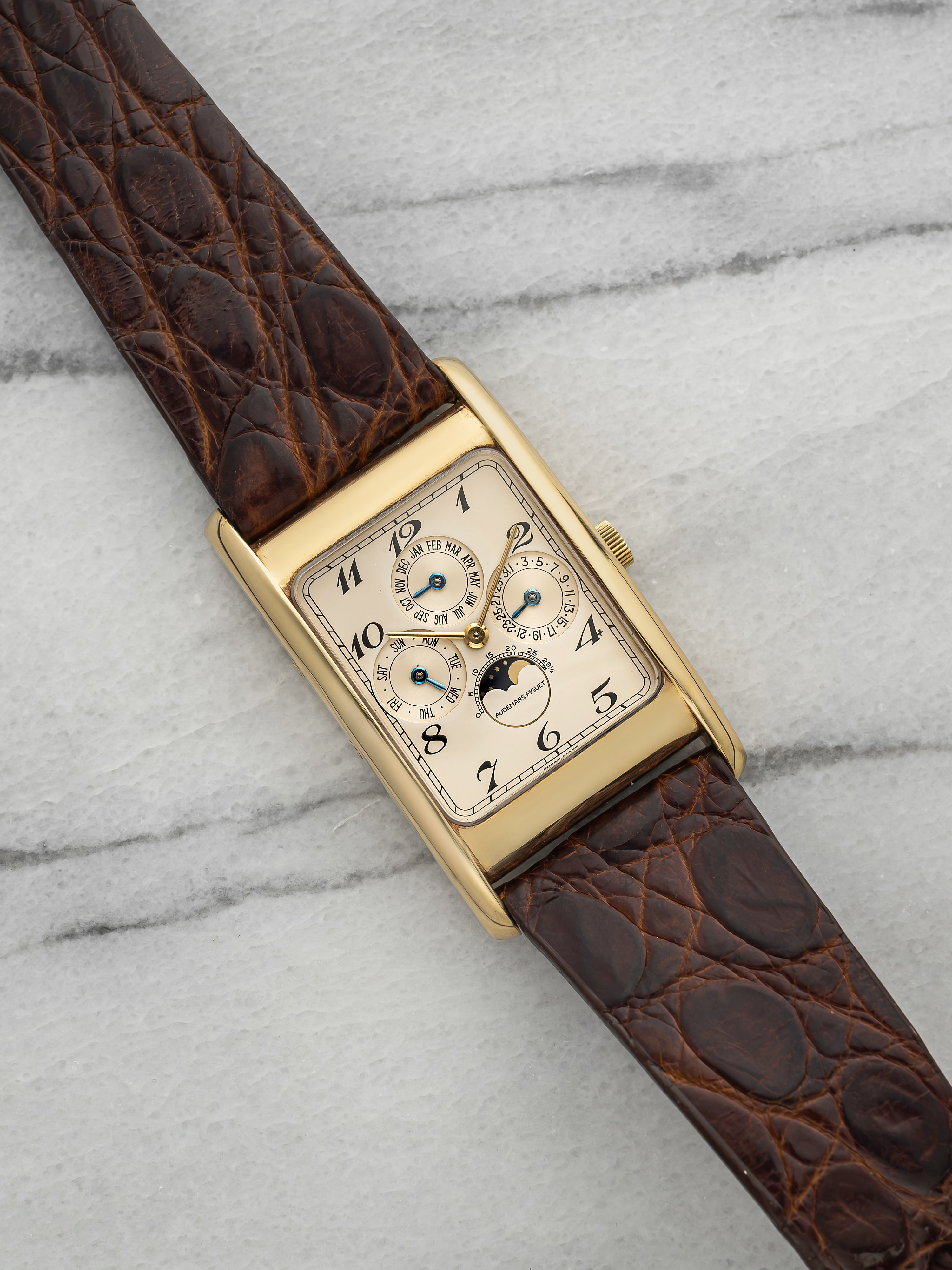Vintage 1991 Audemars Piguet Quantieme Perpetuale 25682BA 18K YG Manual 26mm