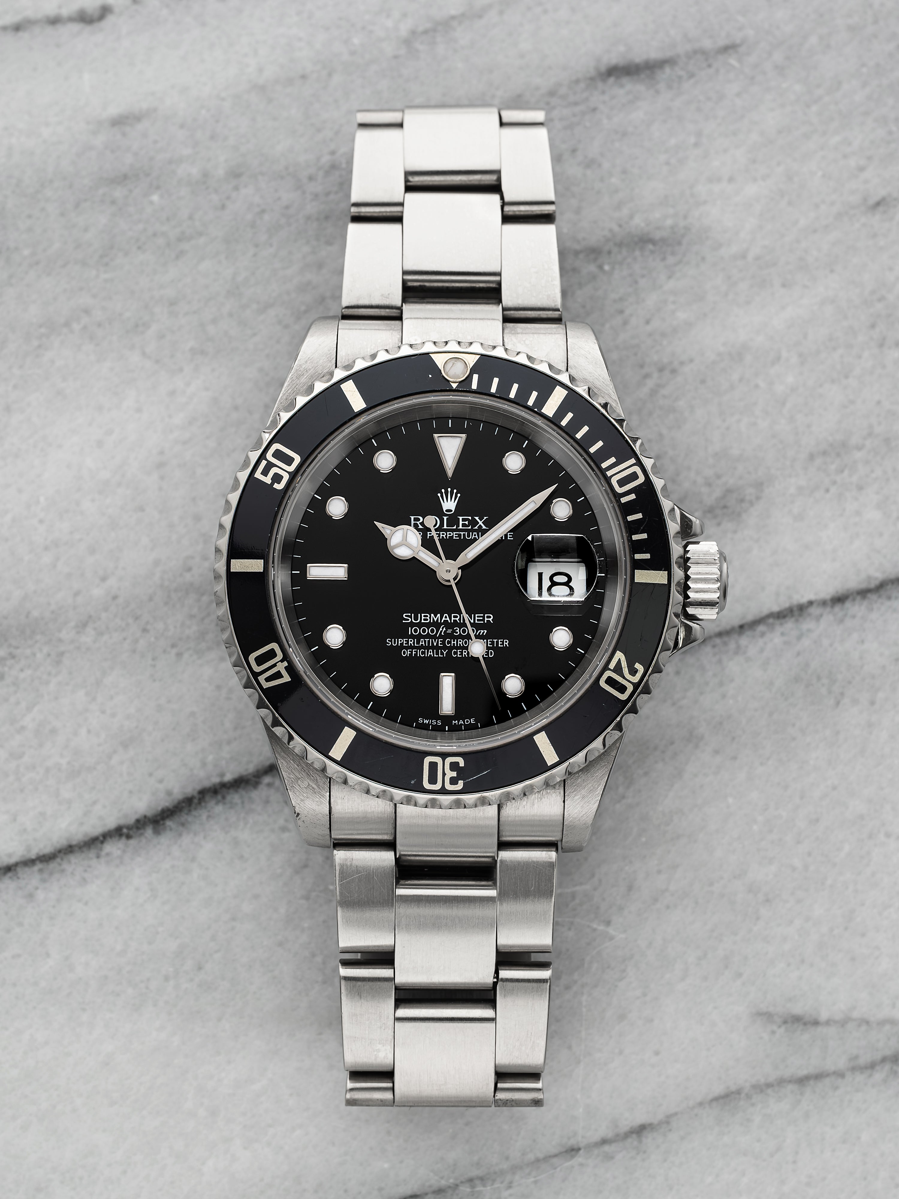 2000 Rolex Submariner 16610 - Black Dial
