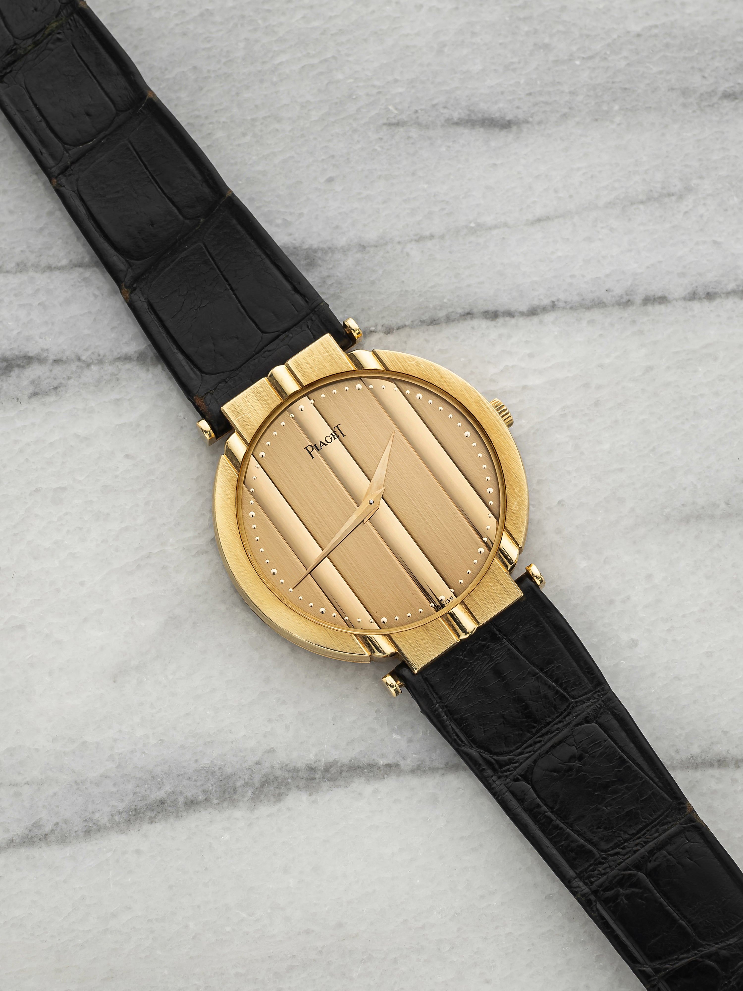 Vintage 1980s Piaget Polo 8673 18K Yellow Gold Champagne Dial Quartz 31mm