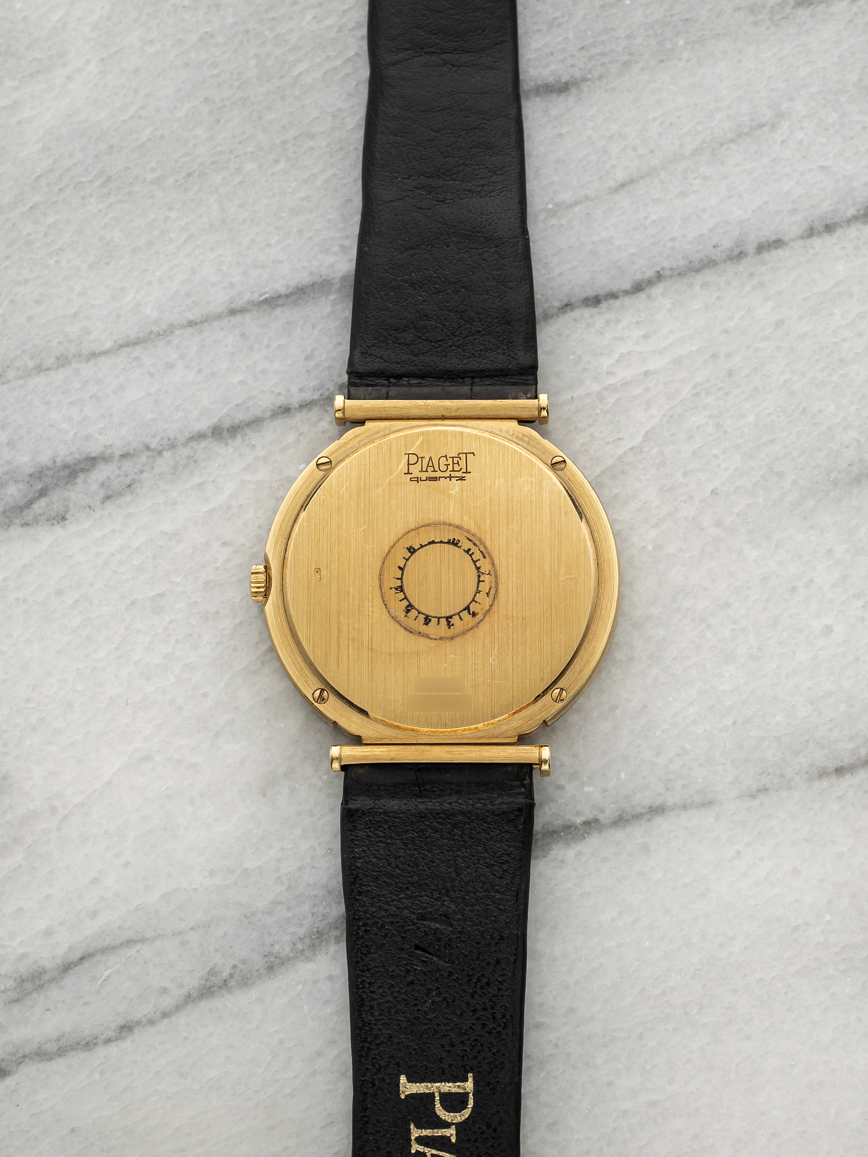Vintage 1980s Piaget Polo 8673 18K Yellow Gold Champagne Dial Quartz 31mm