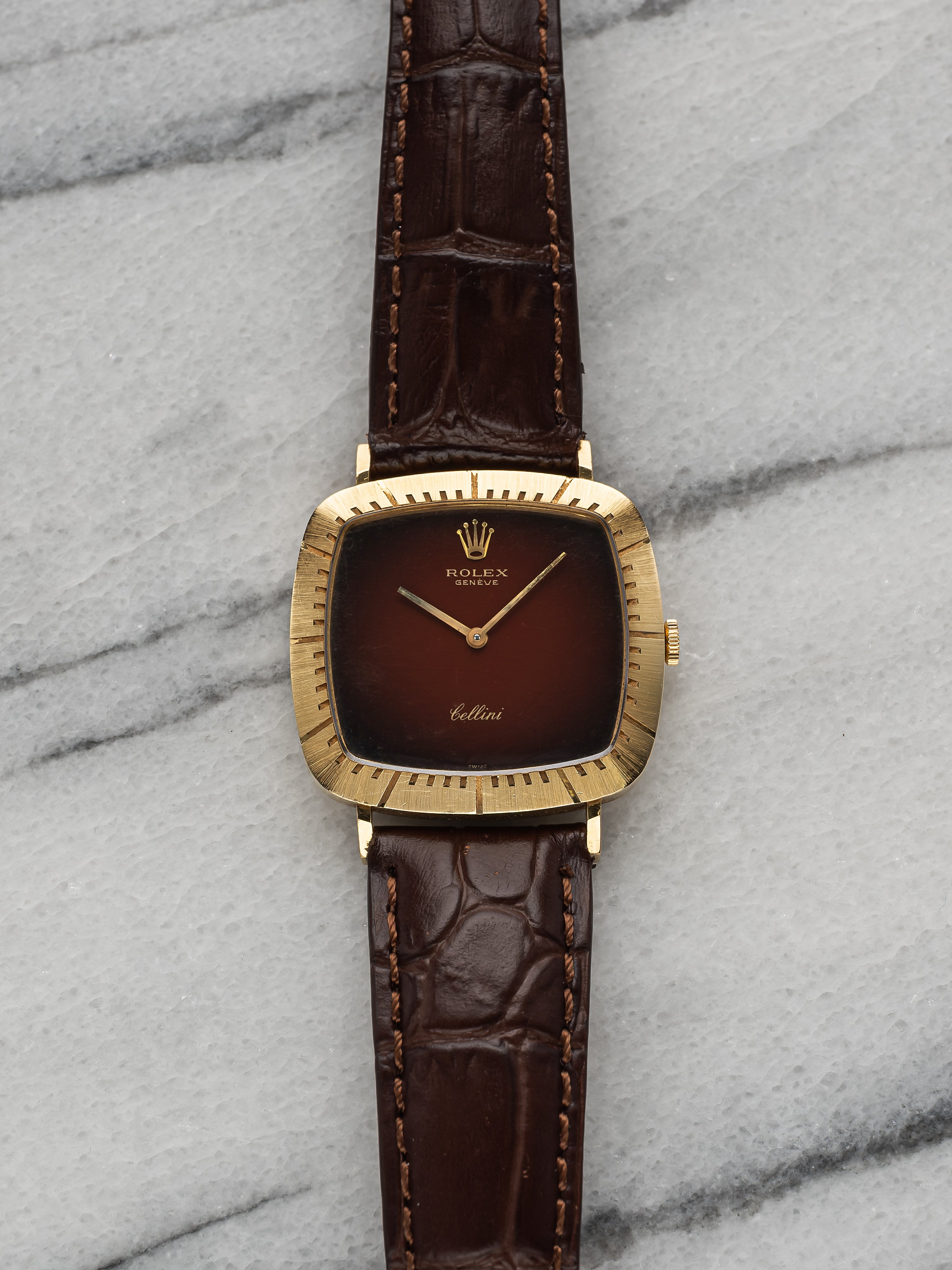 Rolex Cellini 4084 - Red Vignette Dial