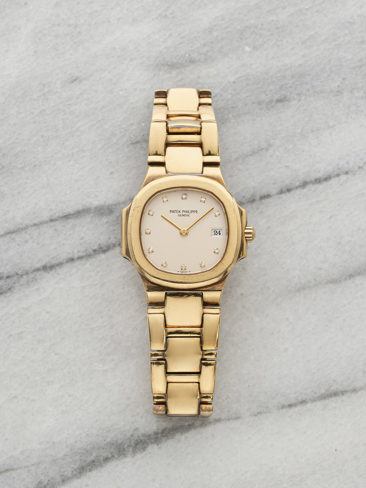 Vintage 1980s Patek Philippe Lady Nautilus 4700/051 18K YG Diamond Quartz 26mm
