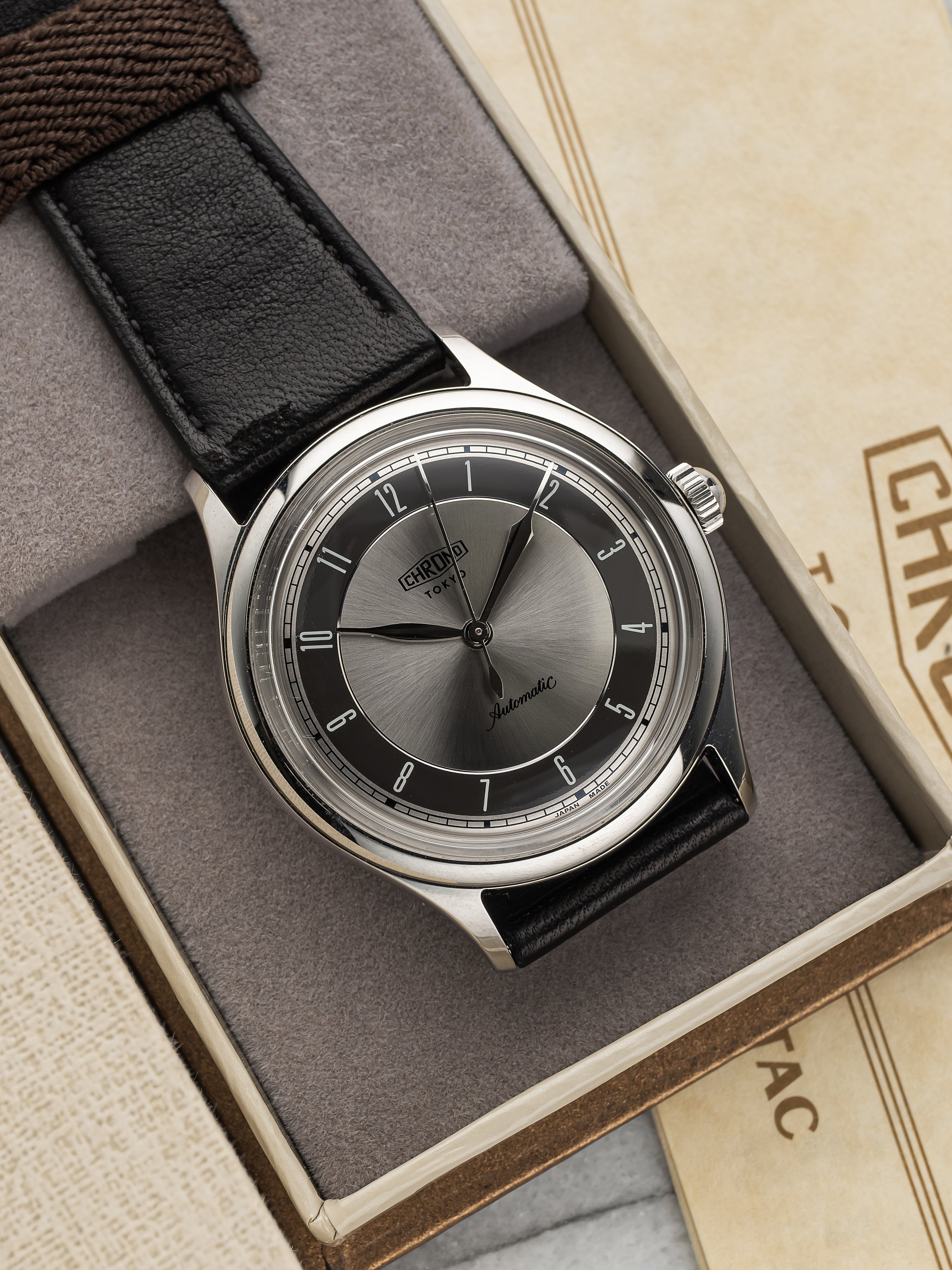 Chrono Tokyo - Arabic Dial