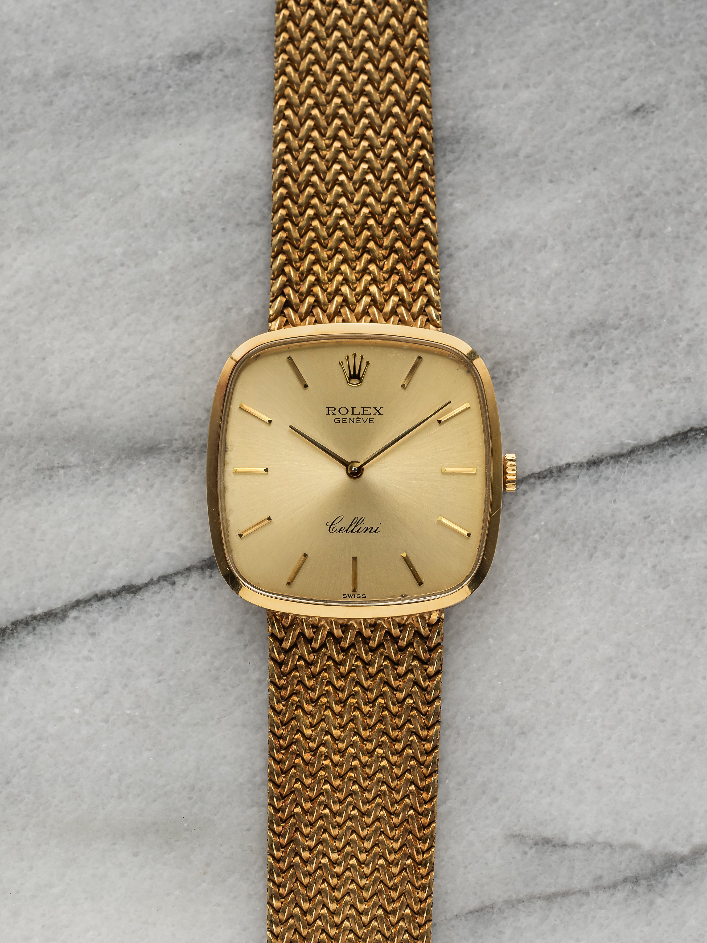Rolex Cellini 4114 - 18K Yellow Gold