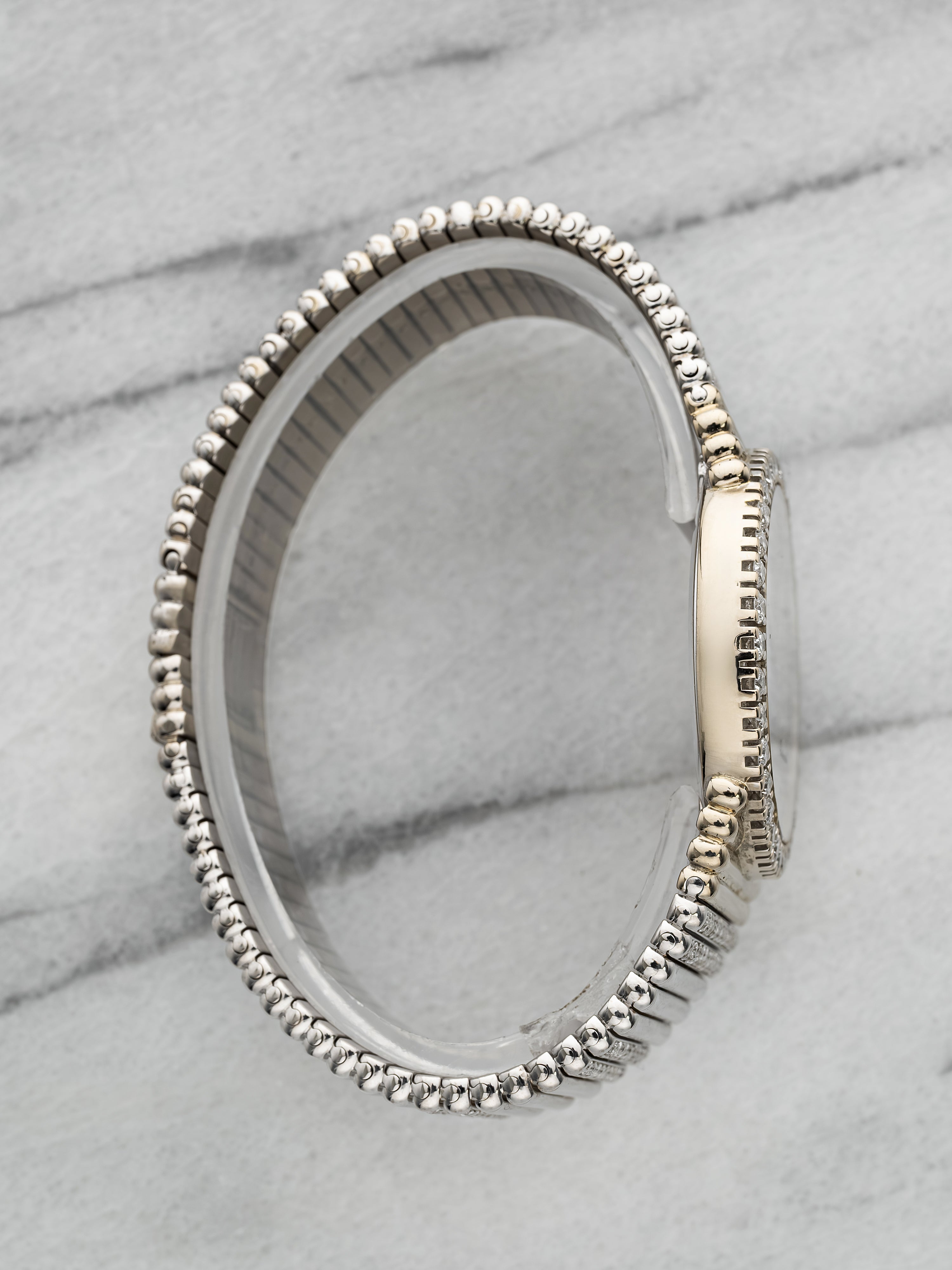 Piaget 12336 – 18K White Gold Diamond & Emerald Pave Dial