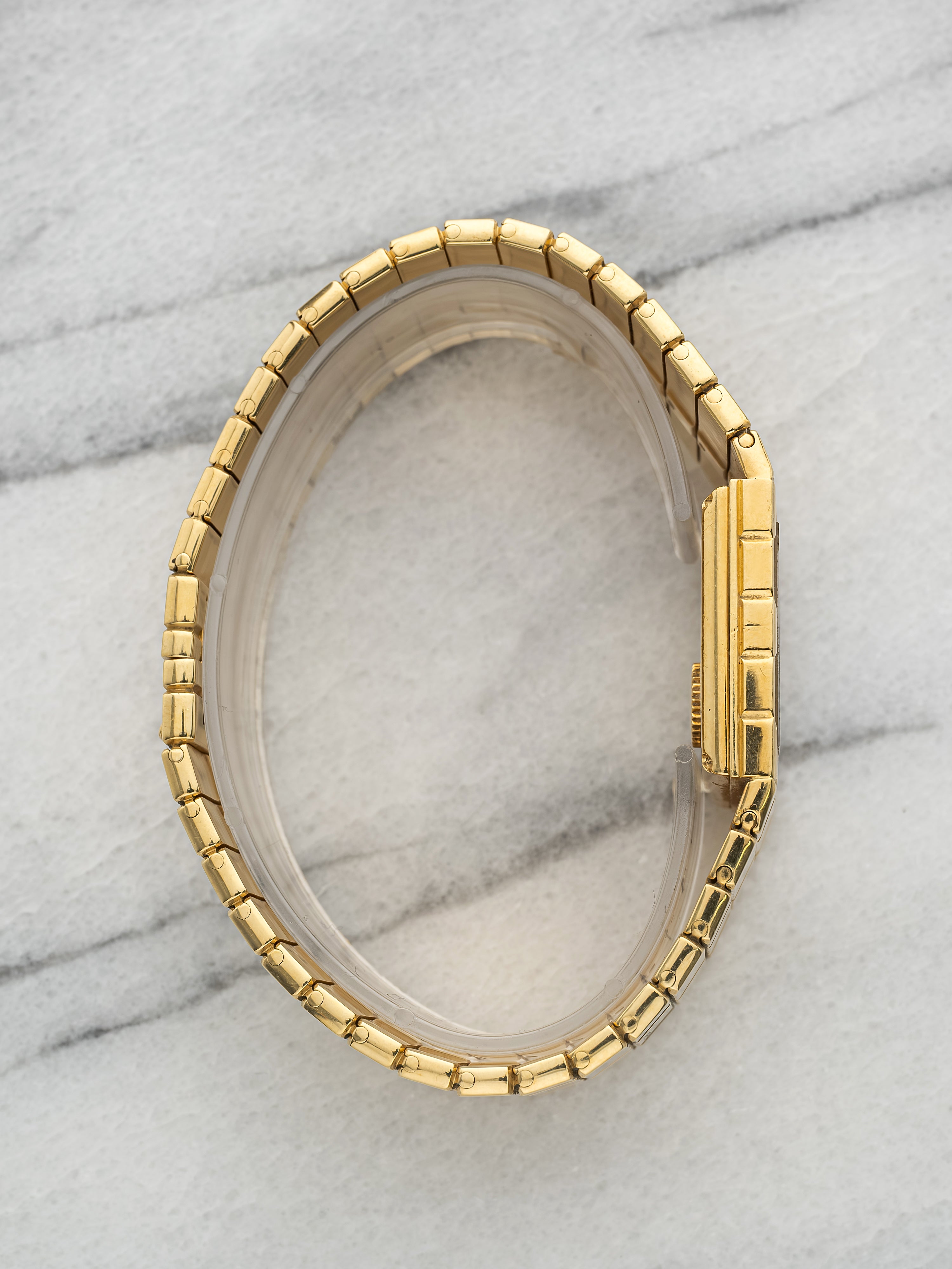 Piaget Polo 7131 – Rare 18K YG Bracelet, Onyx Diamond Dial