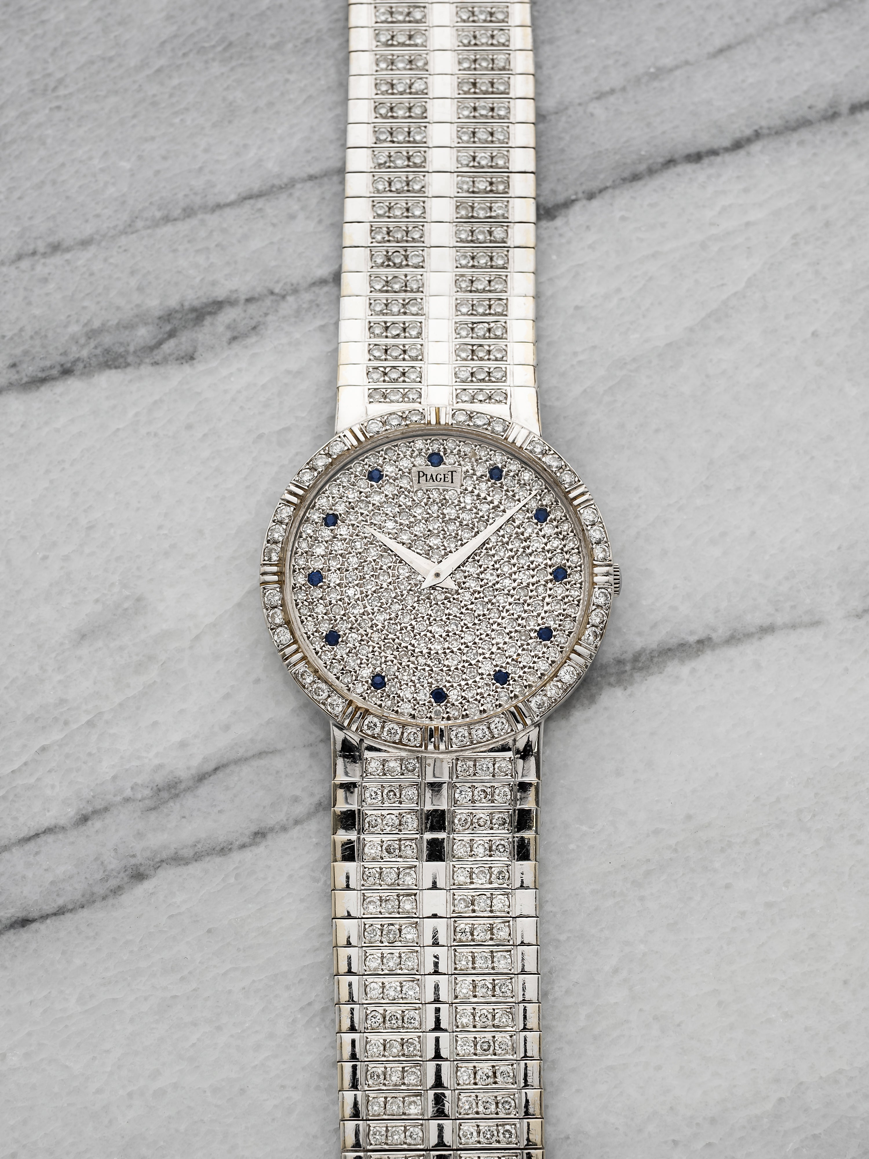 Piaget 8025 – Integrated WG with Pave Diamond & Sapphire Dial