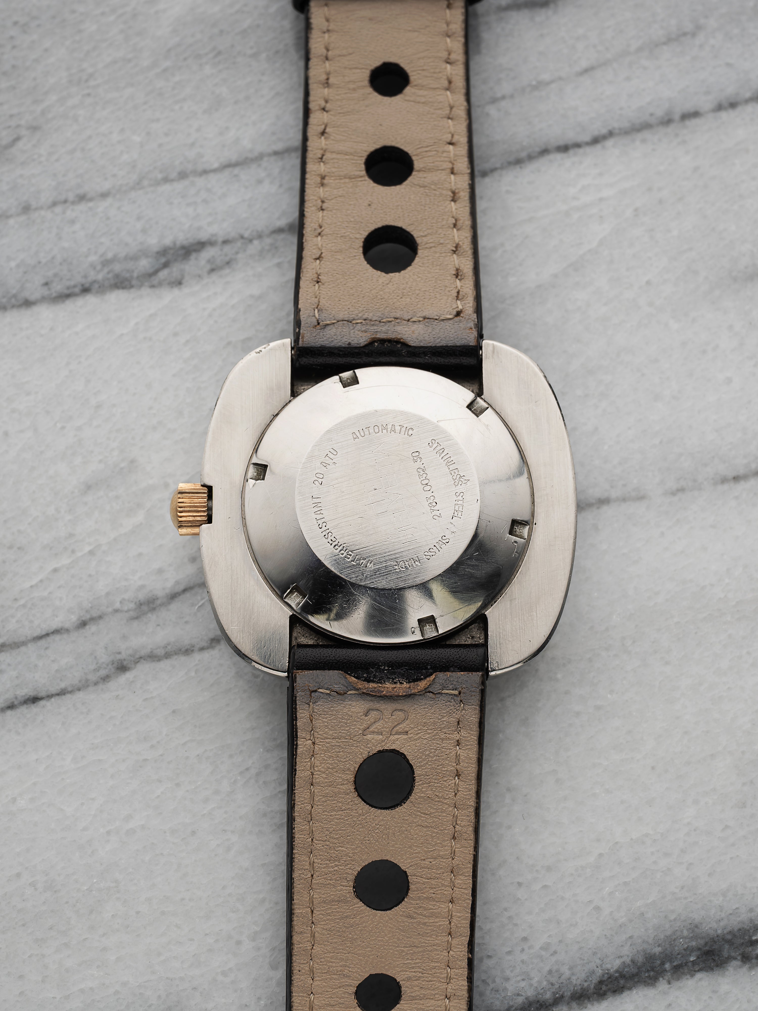 Helvetia Diver - Orange Diver